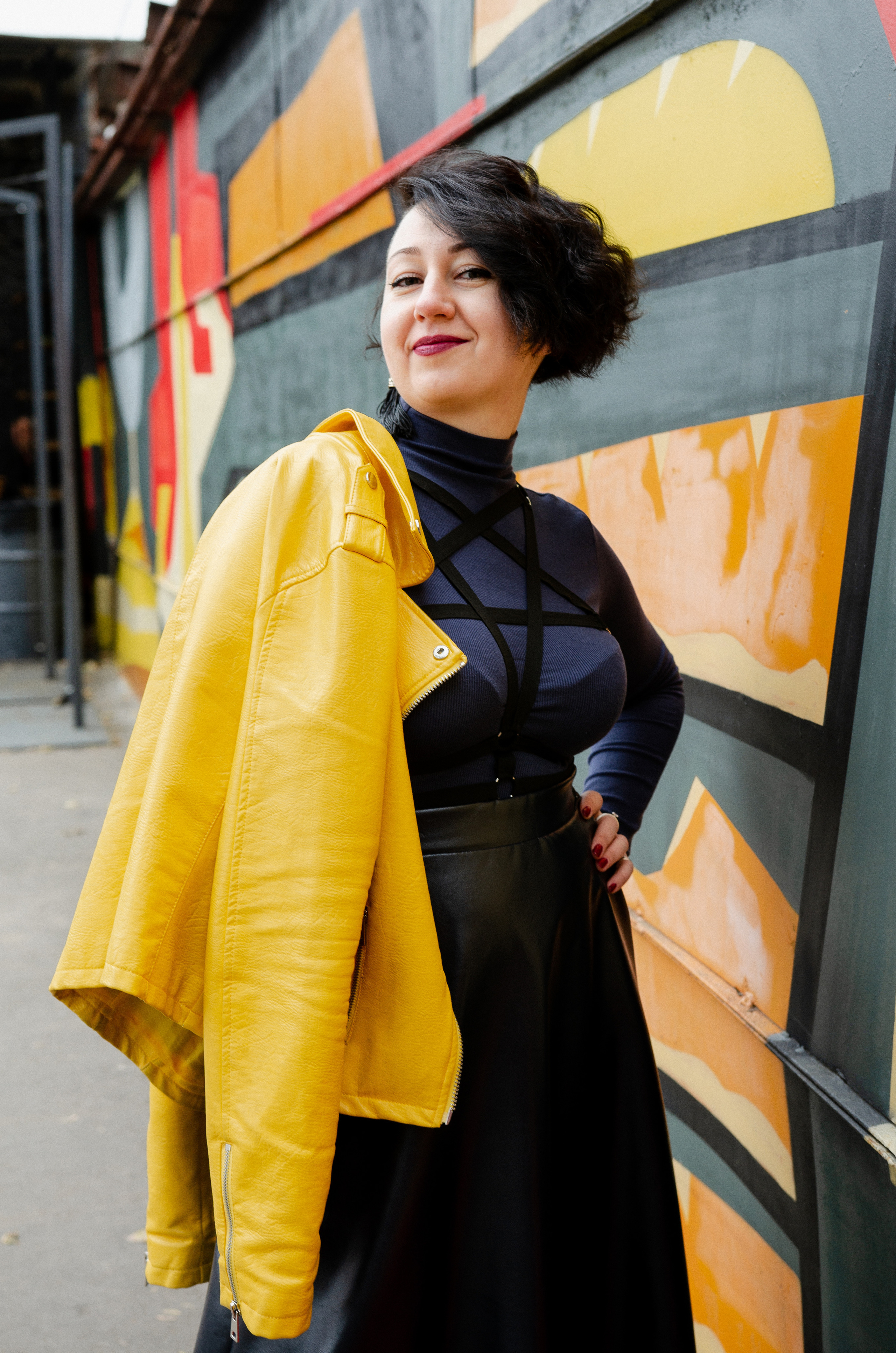 Veronika outdoor walking. Family, portrait, content photo in Costa Rica Evgeniya Besprozvannykh