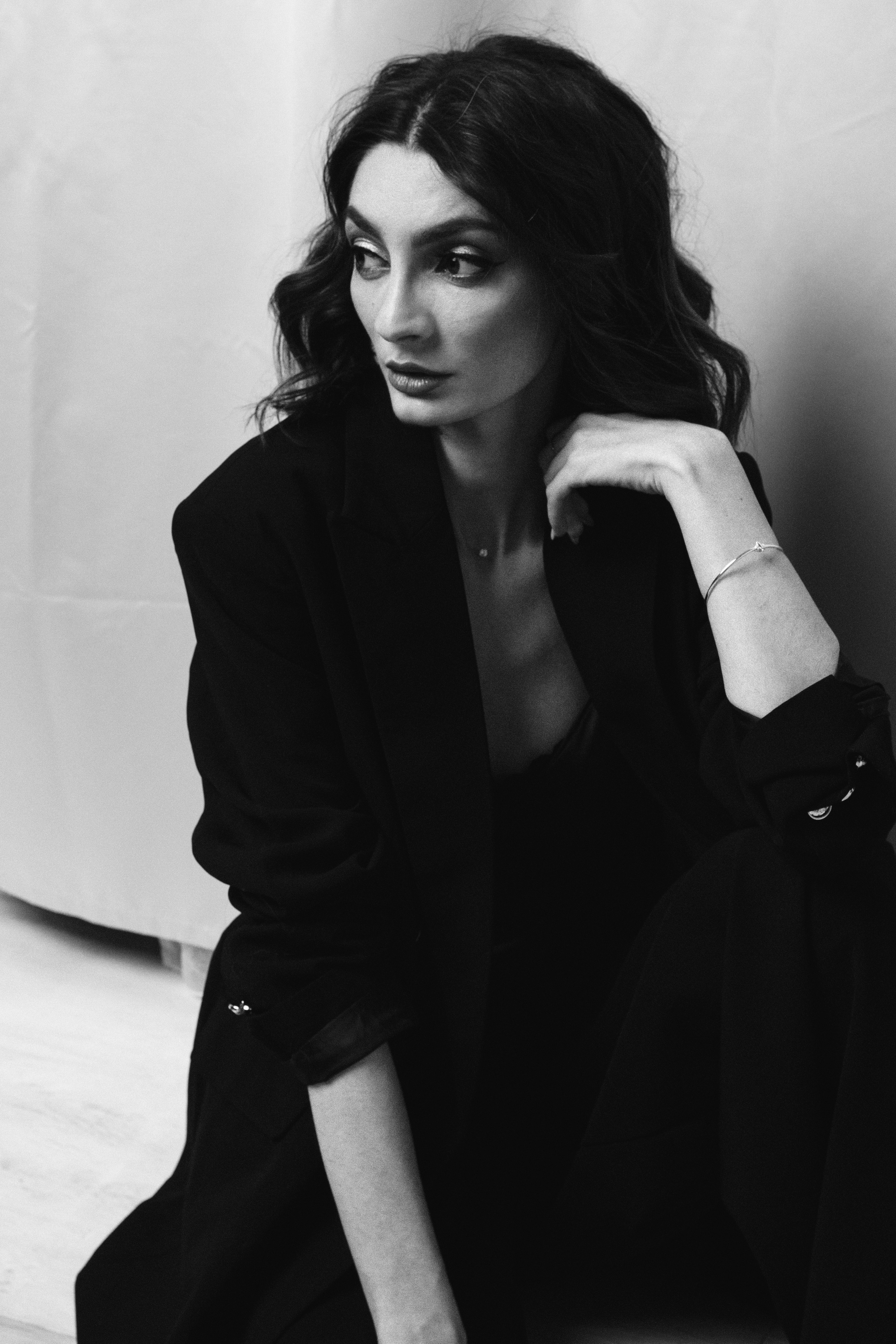 Anna graceful and elegance. Family, portrait, content photo in Costa Rica Evgeniya Besprozvannykh