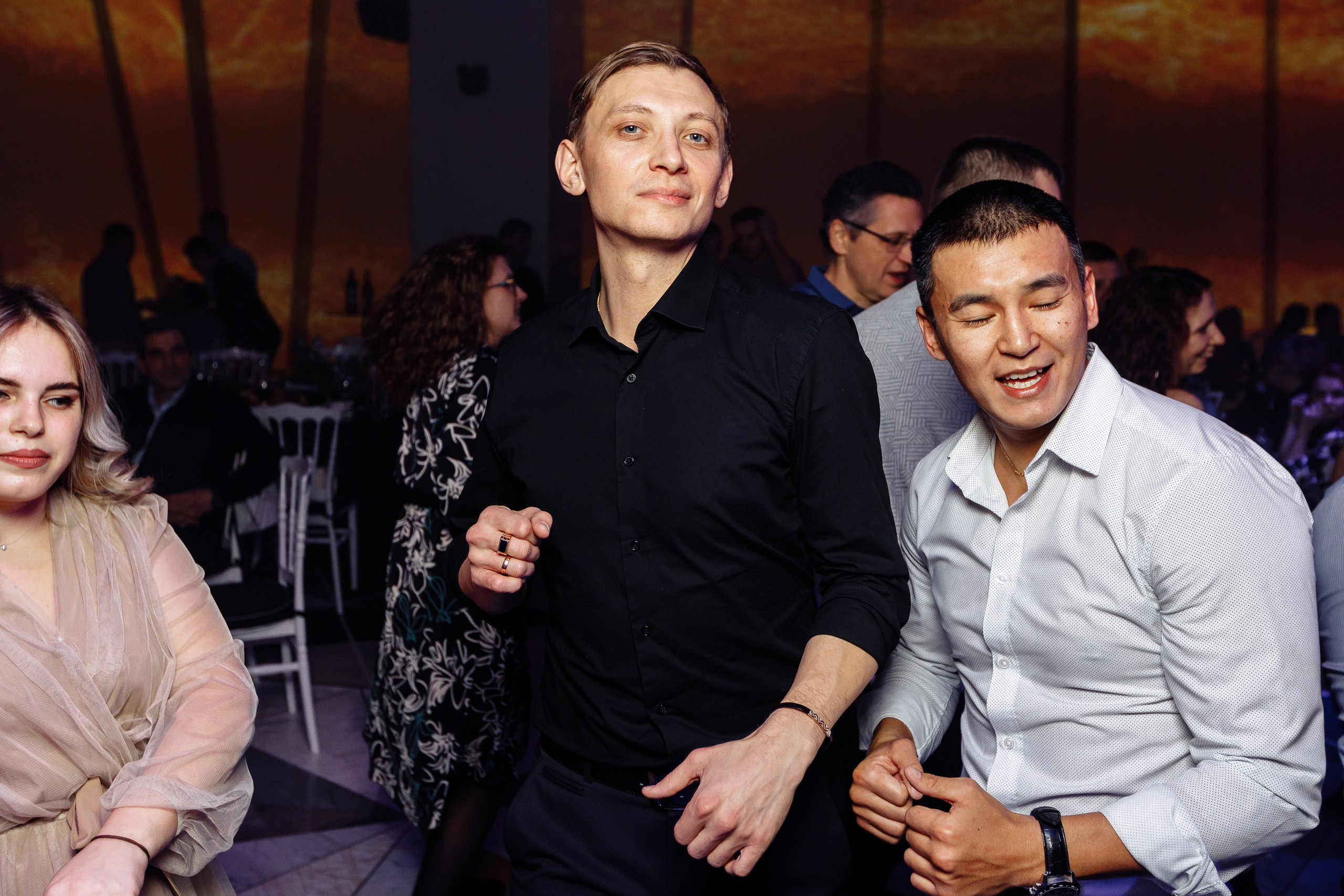 Корпоратив ПолСтраны. Свадебный и портретный фотограф в Королёве Сергей Чихарев