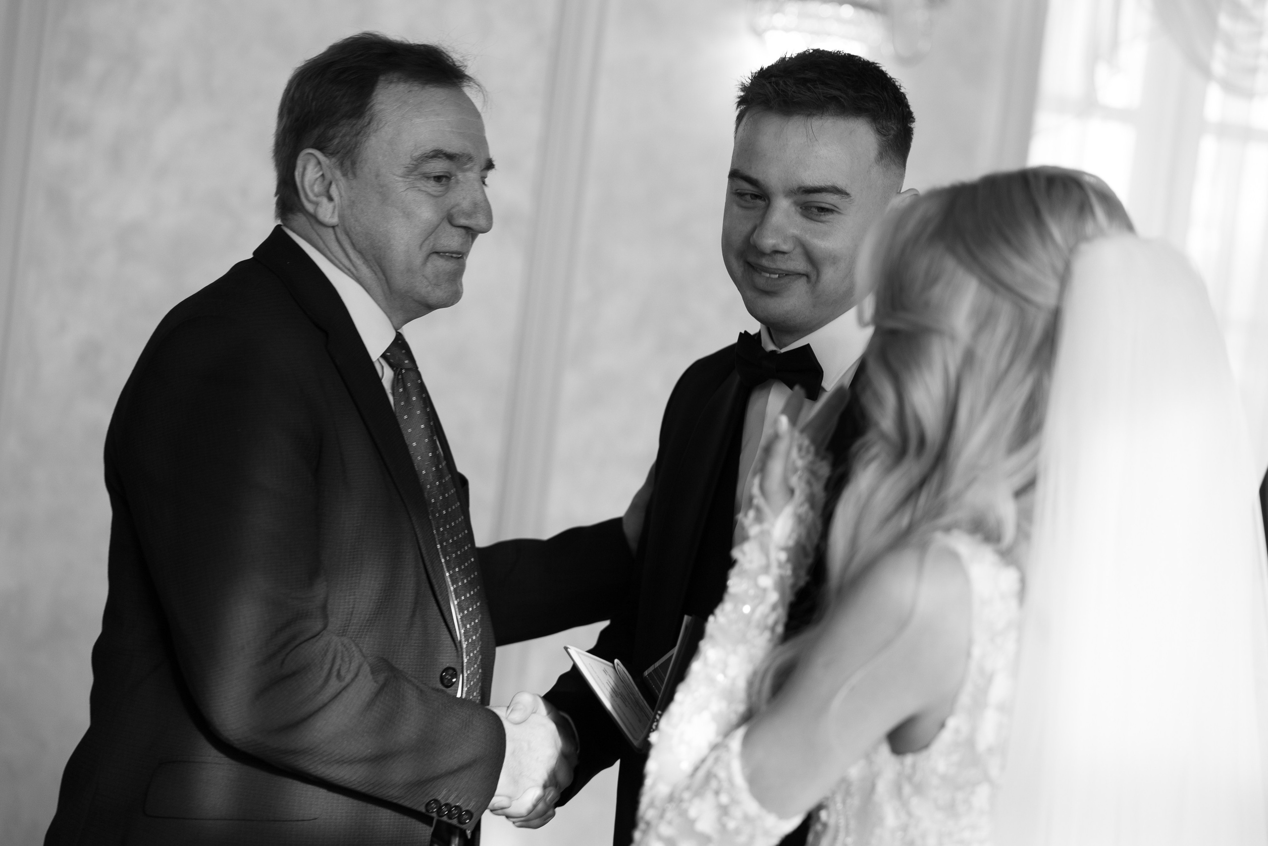 Юлия и Андрей | Свадебный день на 9 человек. Свадебный фотограф Минск РБ