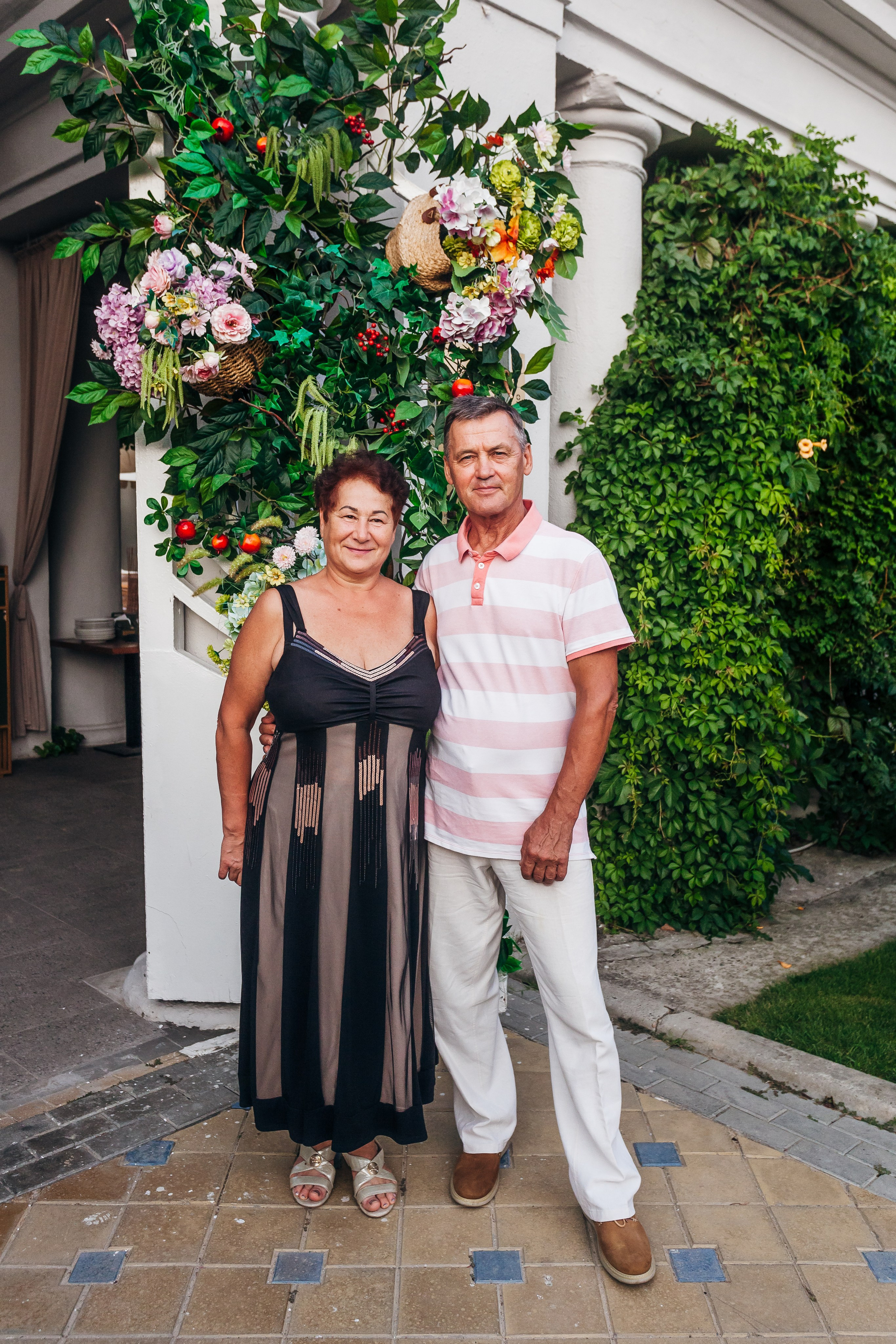 День рождение в уютном ресторане. Фотограф Денис Денисов