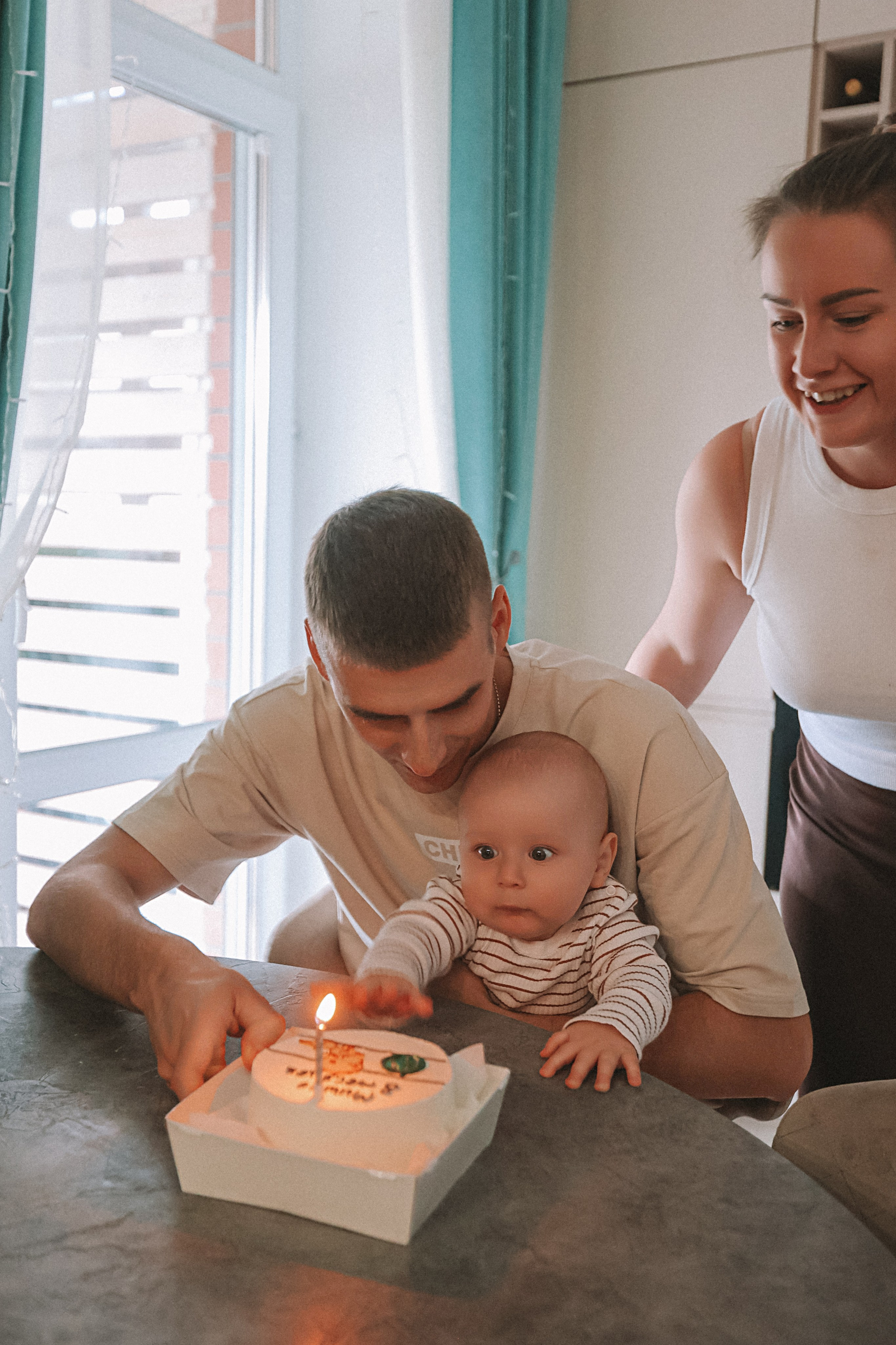 Мише 8 месяцев. Семейный фотограф Тюмень, фотограф на роды Салмина Мария