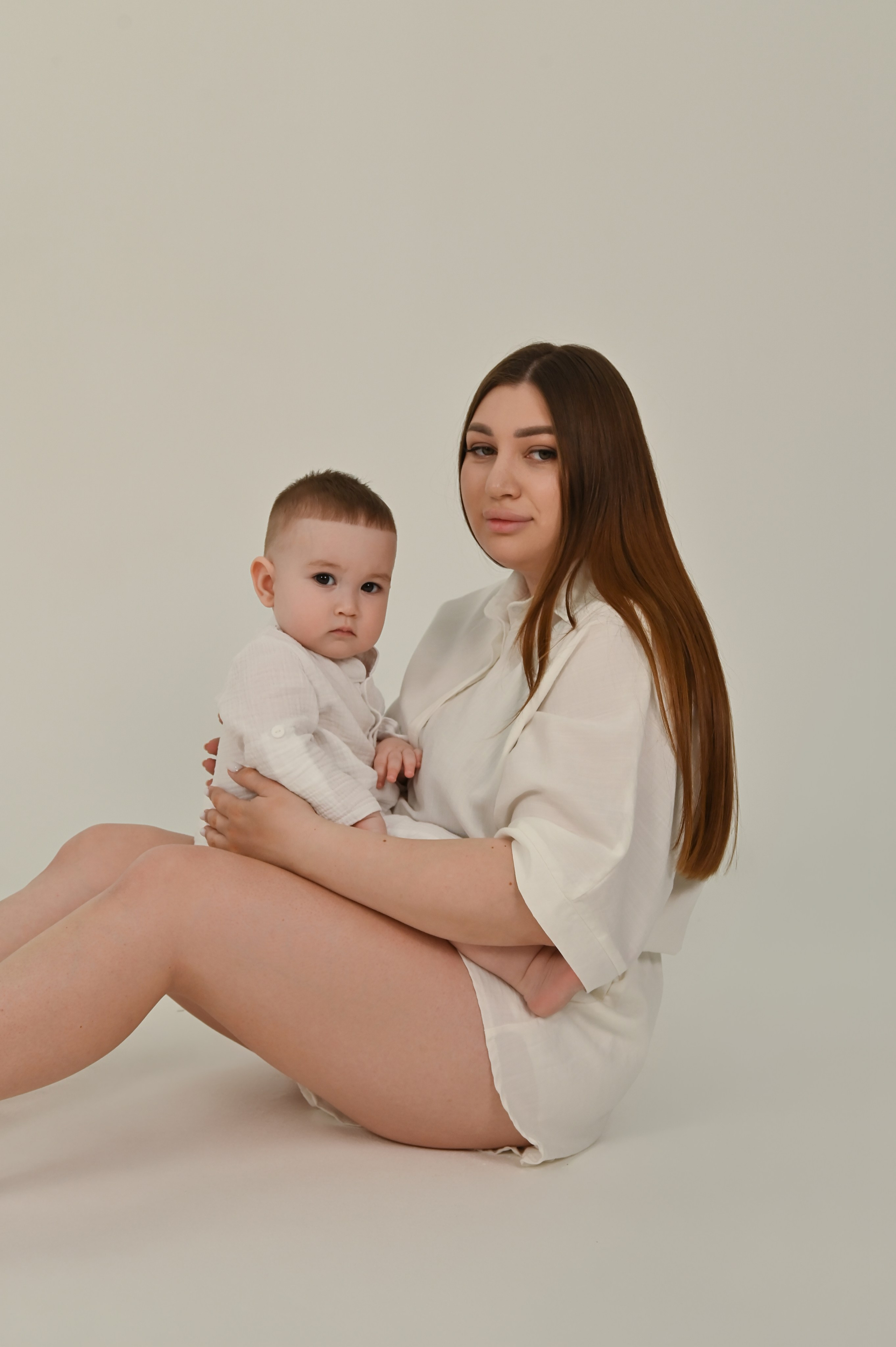 Адам годик и семейная. Фотограф Новорожденных и семейный Элла Огай г. Сатпаев