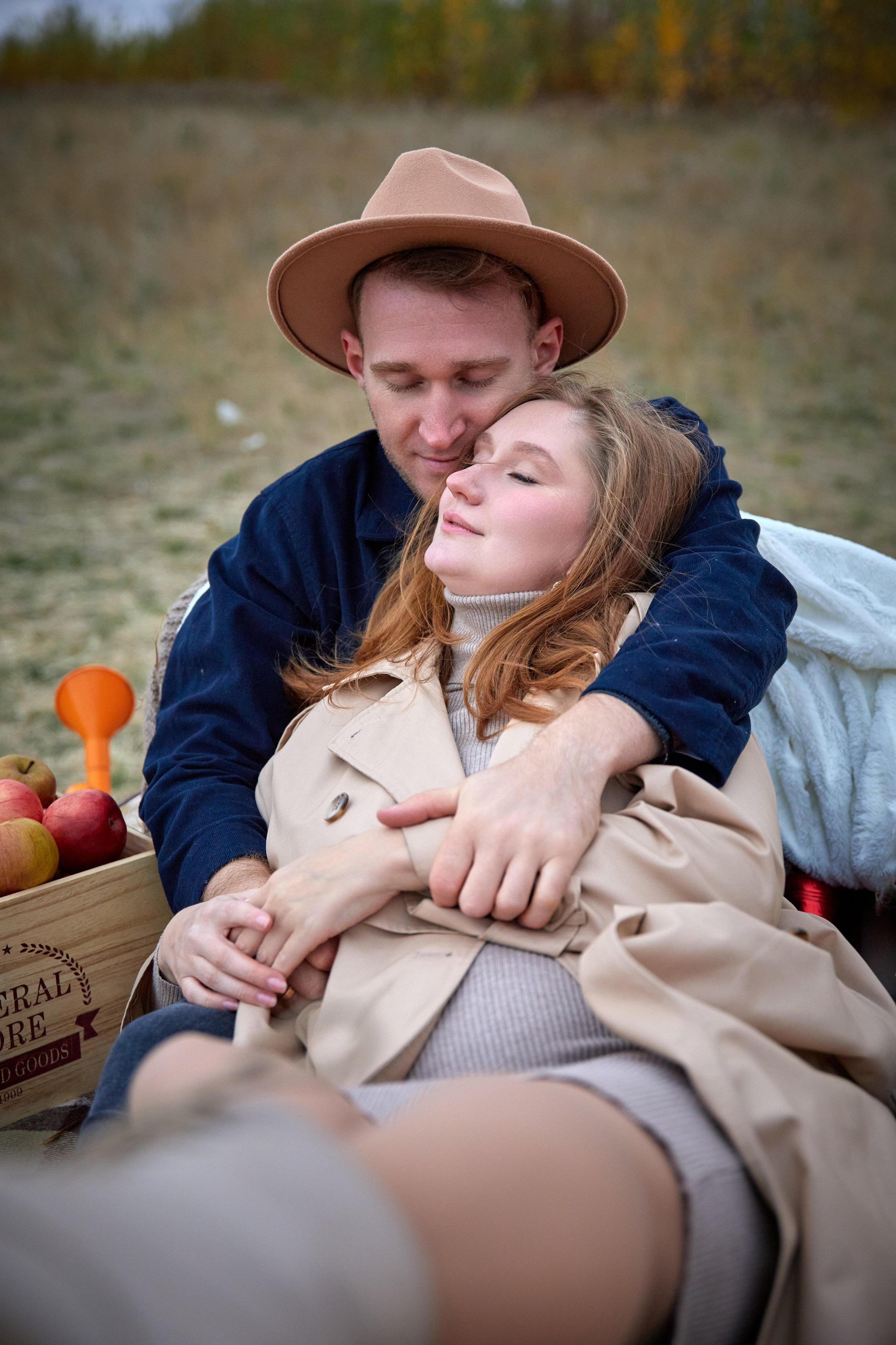 Осенняя с машиной. Фотограф в Самаре Анастасия Афанасьева