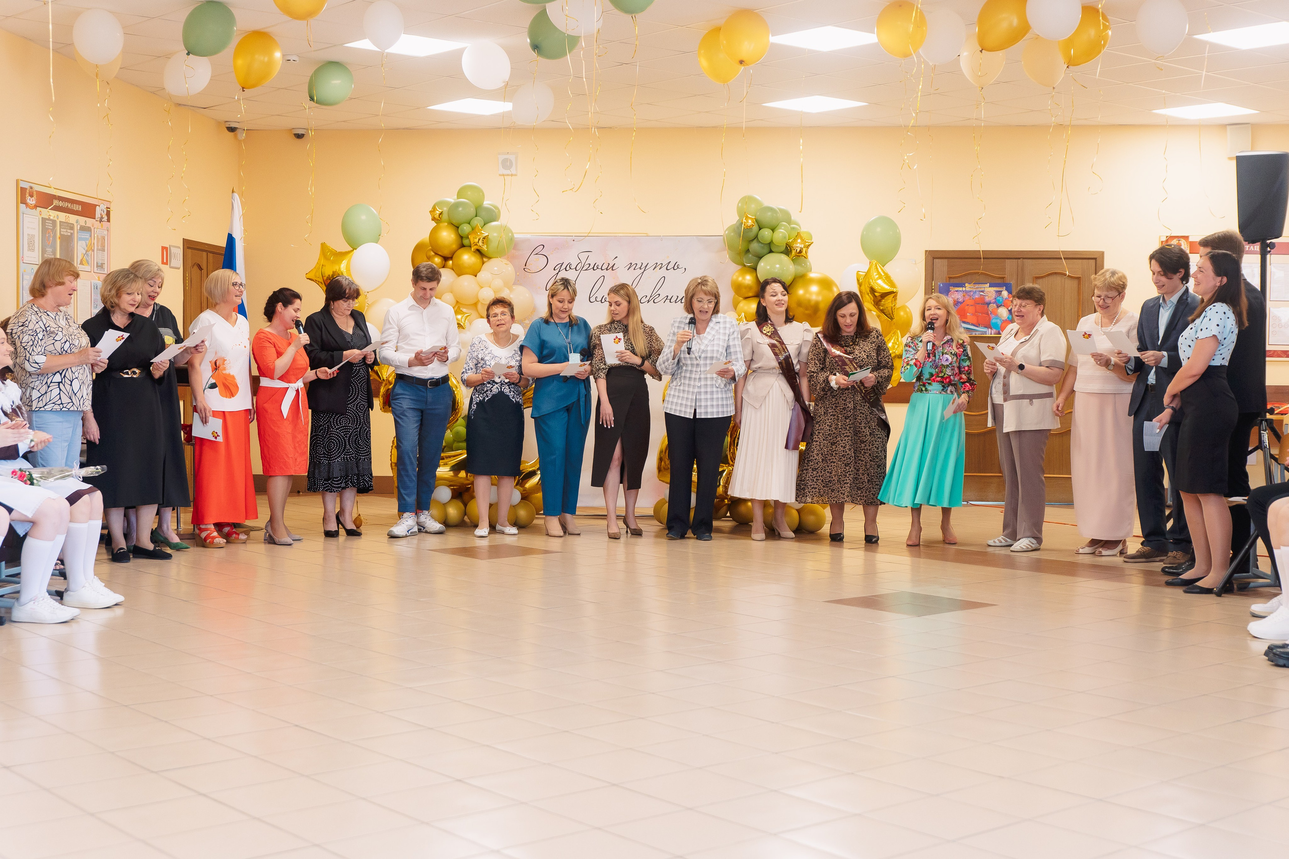 Последний звонок. Фотограф в Кронштадте и Санкт-Петербурге Анастасия Коваленко