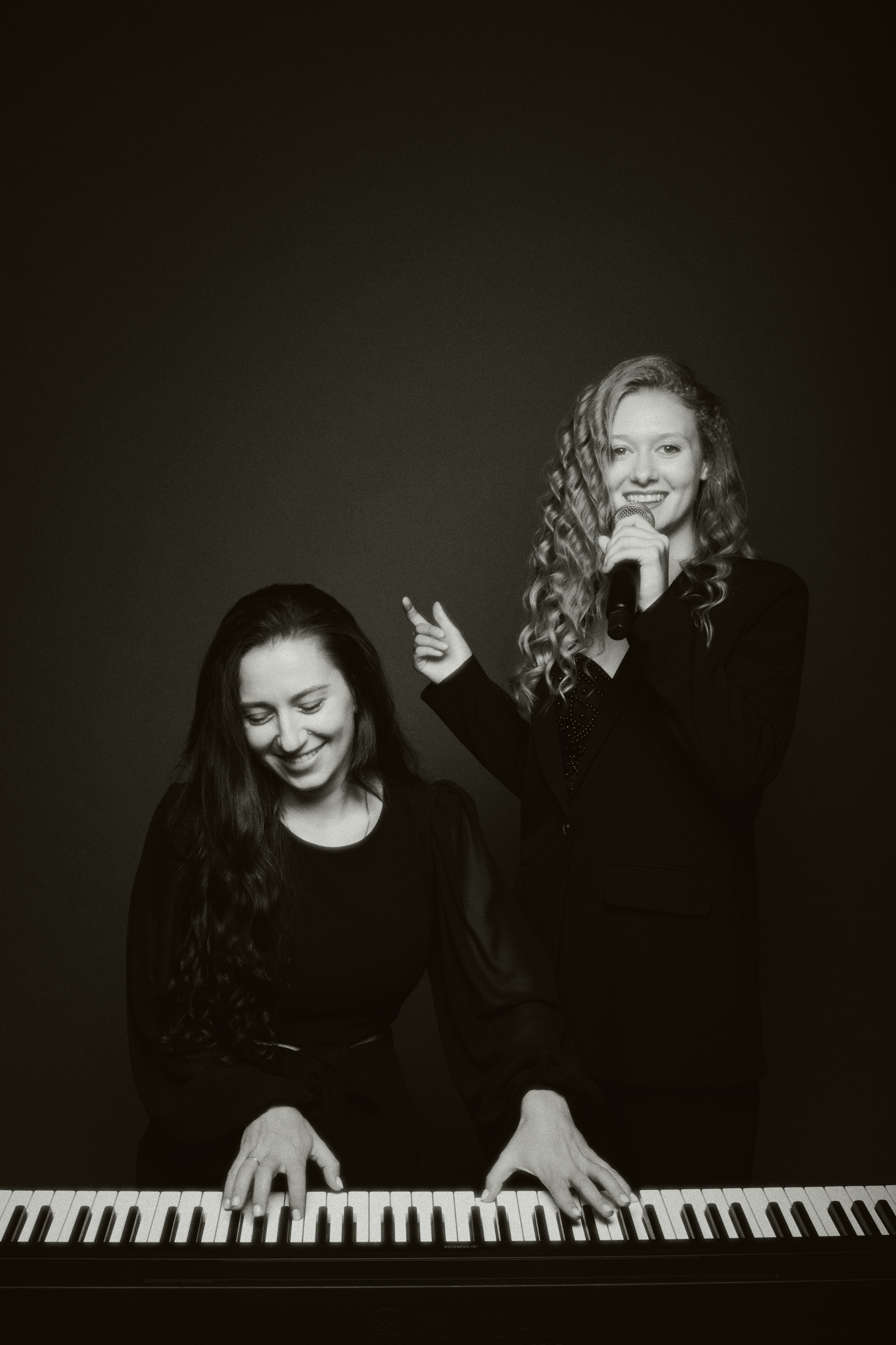 Музыкальные группы. Антон Ив