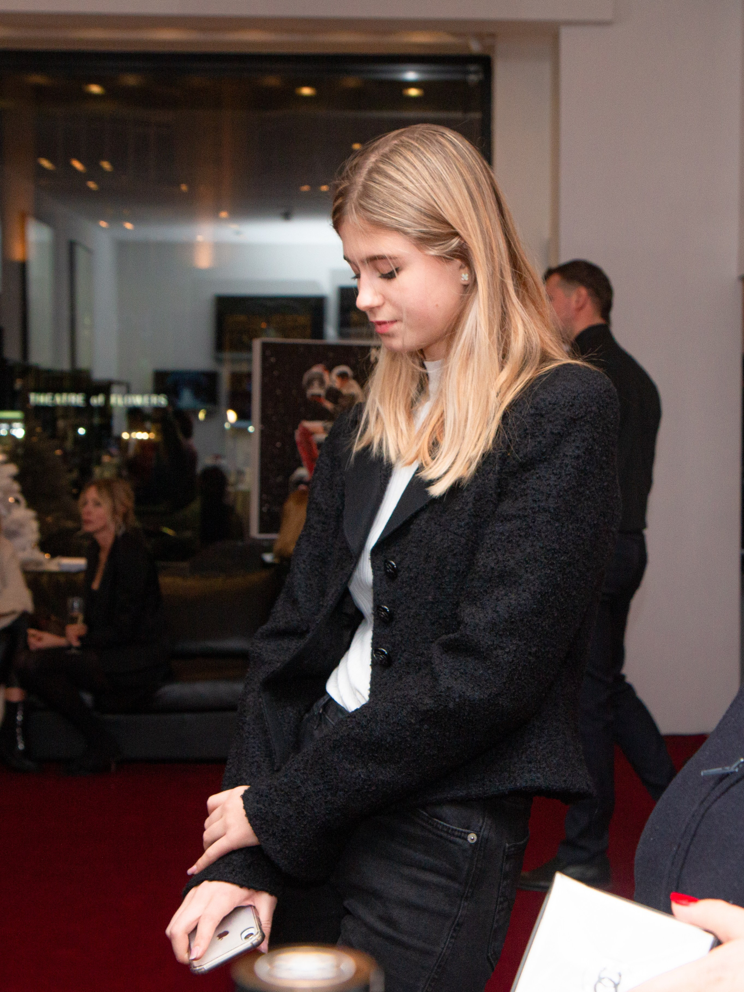 Chanel Екатеринбург. Предметный и репортажный фотограф Алексей Кротов