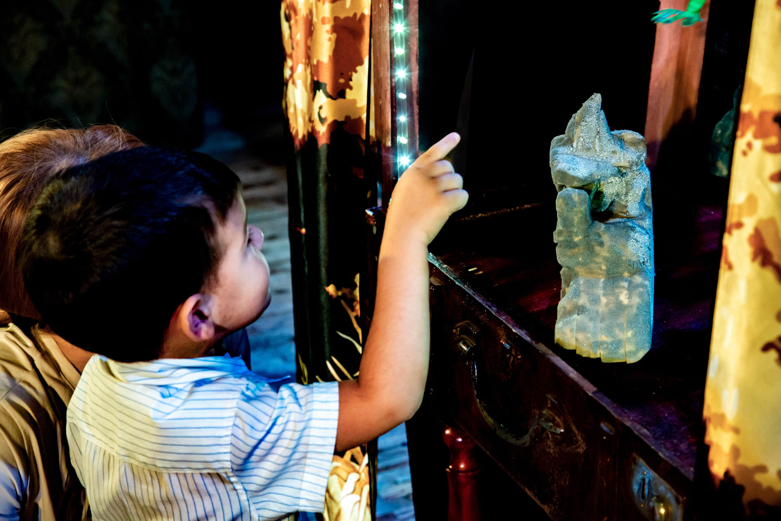 Маленькая ведьма спектакль театра Саквояж. Фотограф в Сочи Юрий Шептаев