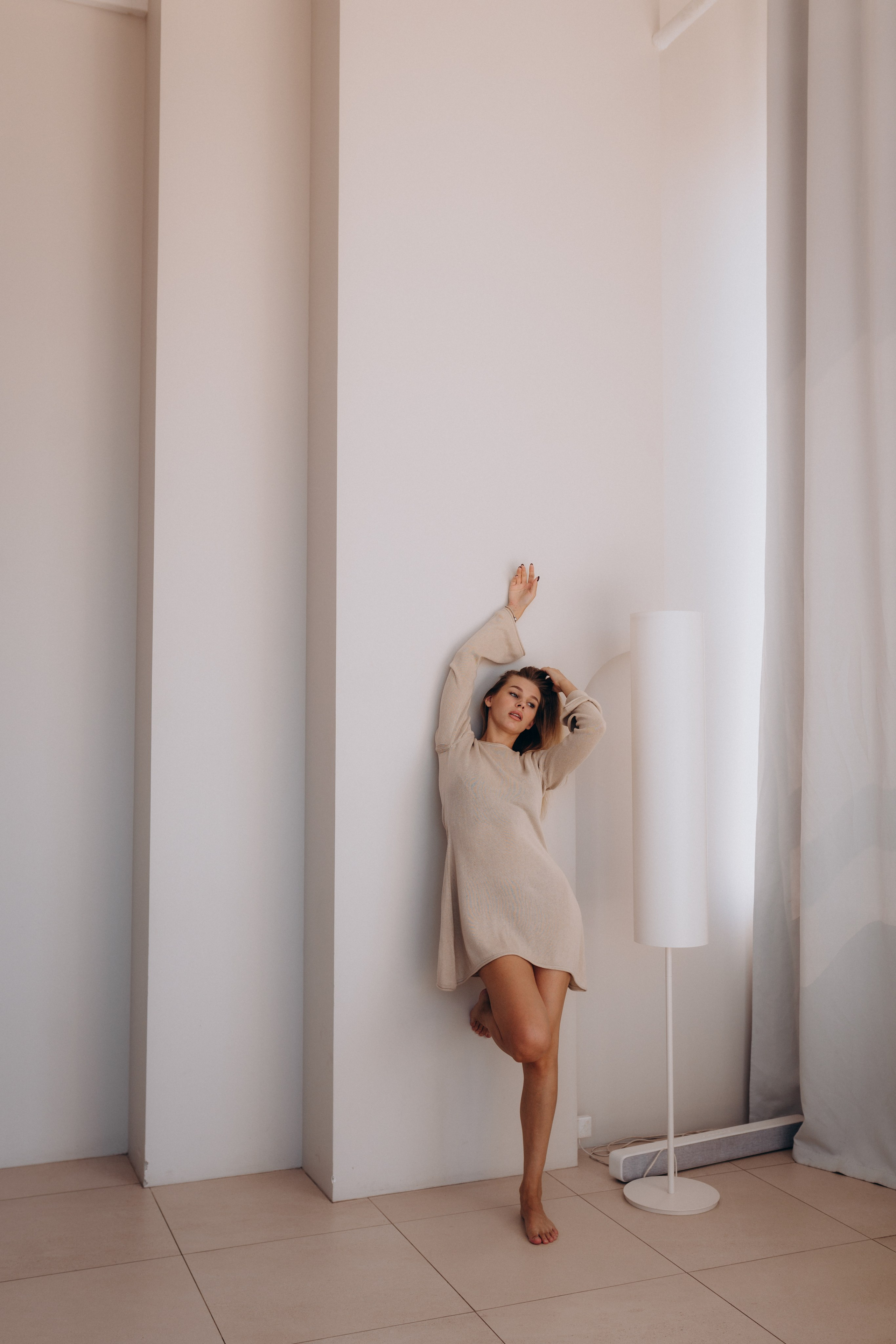 Фотосессия для контента салона красоты Бровико. Фотограф в Санкт-Петербурге Разиля Идиятуллина