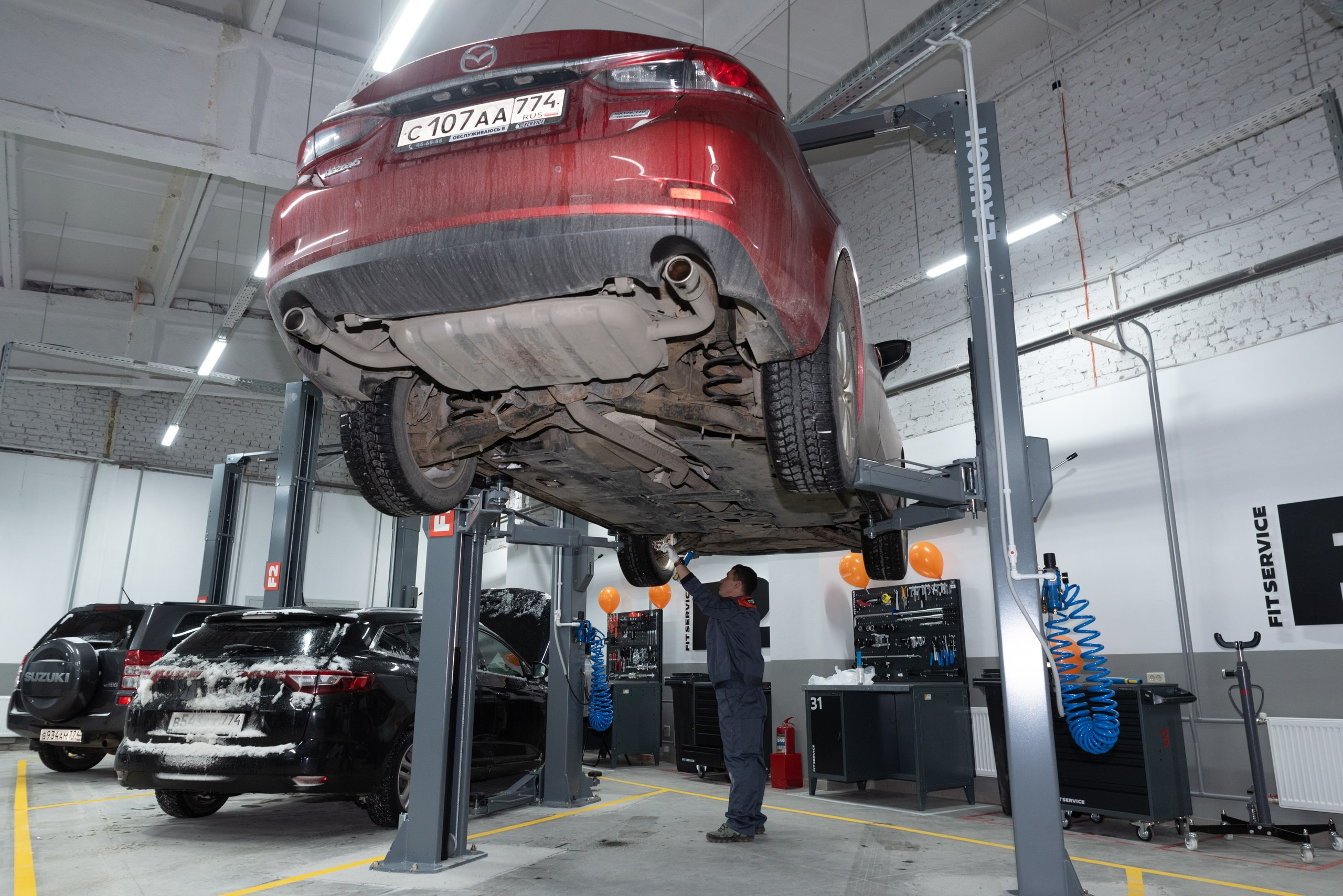 Автосервис Fit Service Открытие. Фотограф Максим Буряк