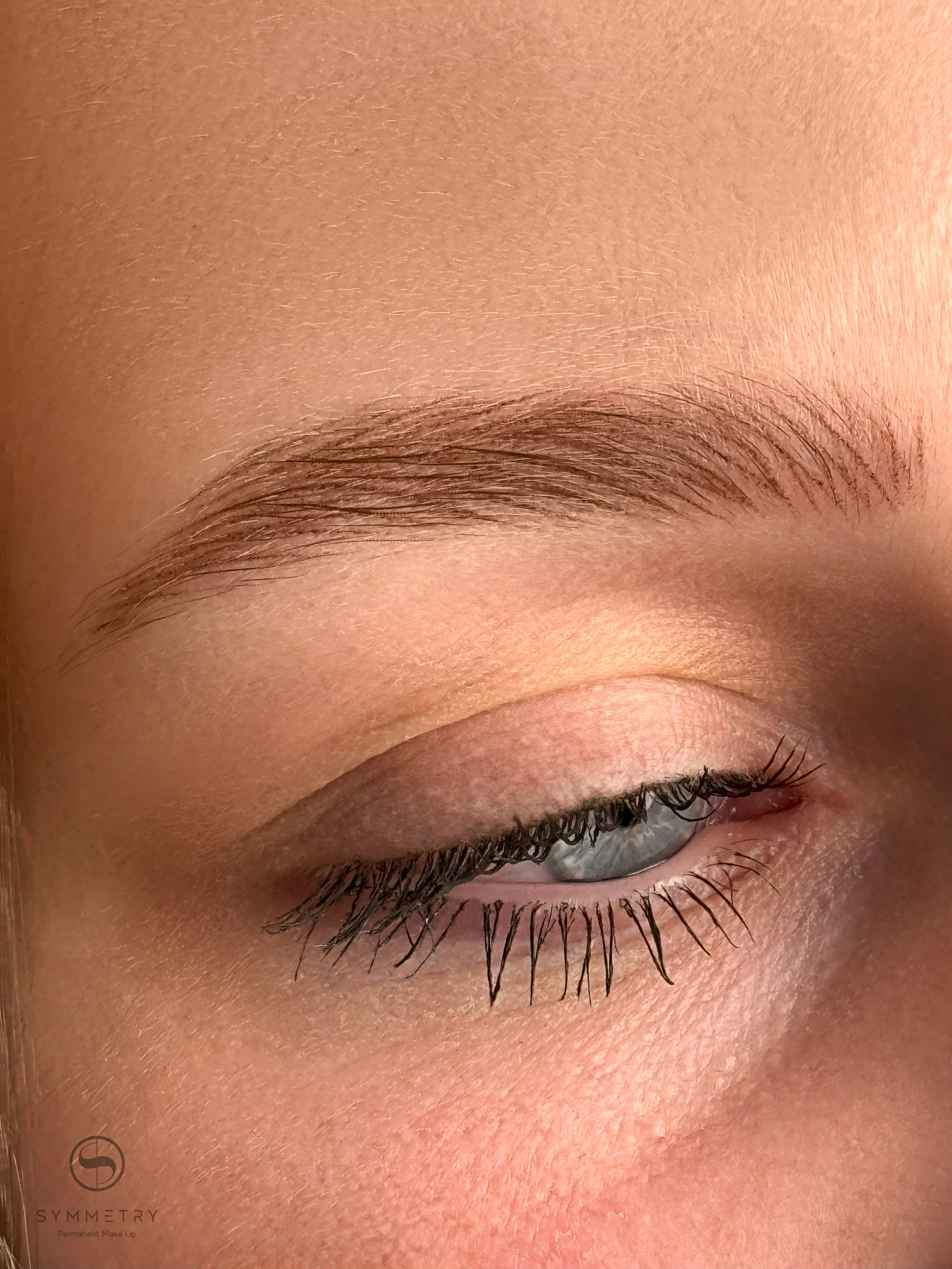 Кристина. Студия перманентного макияжа, косметологии и массажа SYMMETRY в Москве, м. Киевская
