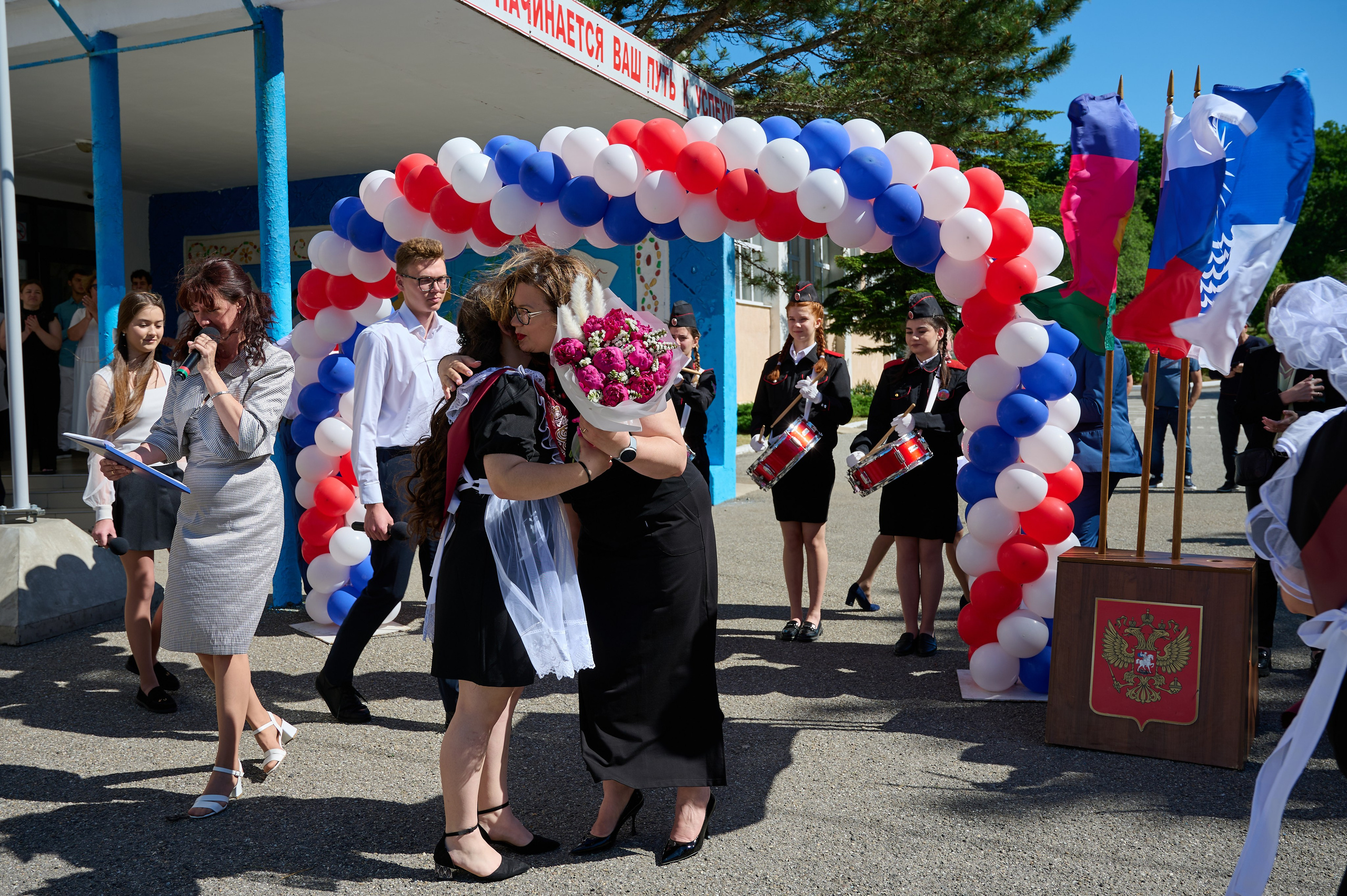 Последний звонок. Жизнь курорта Кабардинка в фотографиях