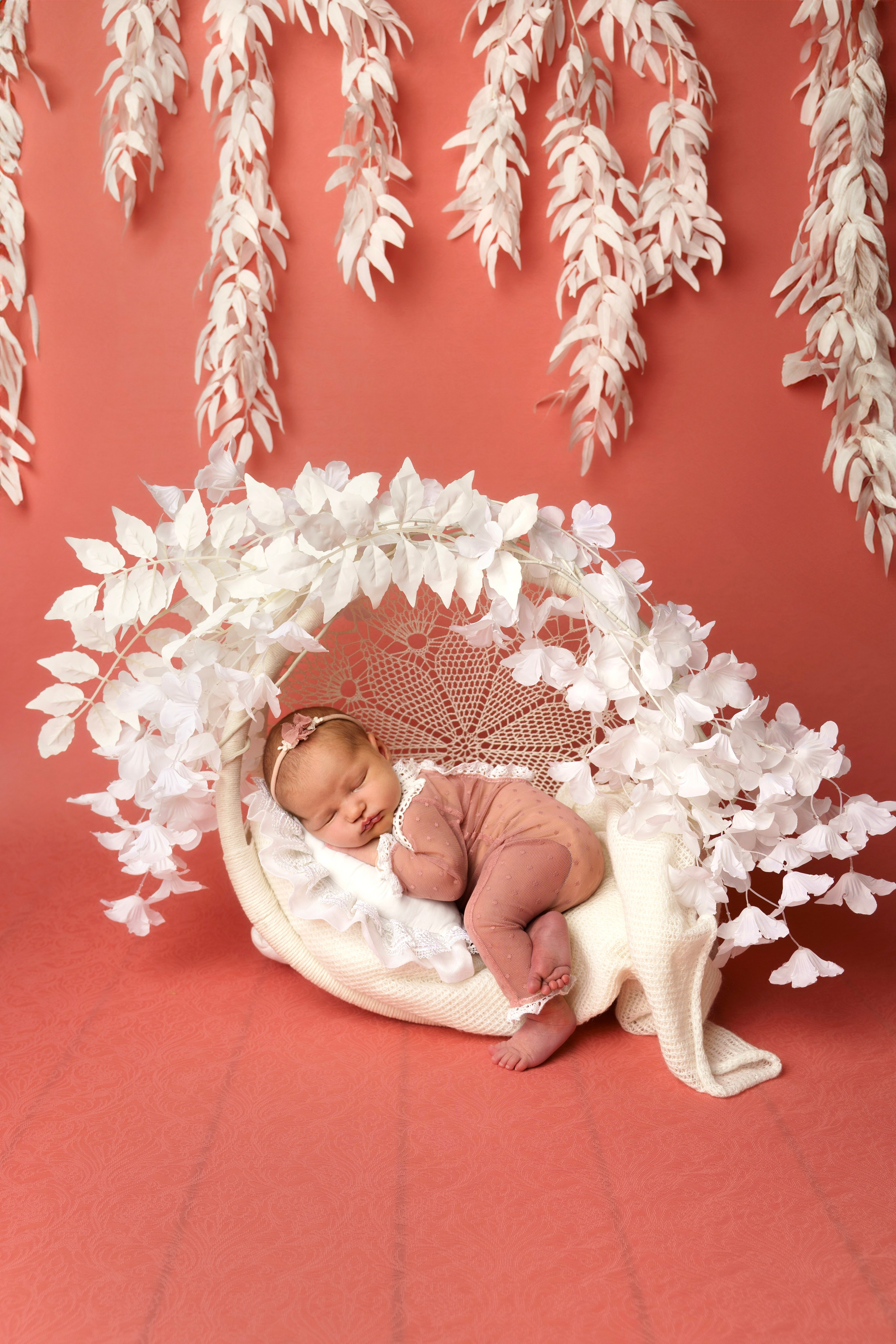 Фотосессия новорожденного (newborn). Фотограф новорожденных, детей до года и беременных в Симферополе