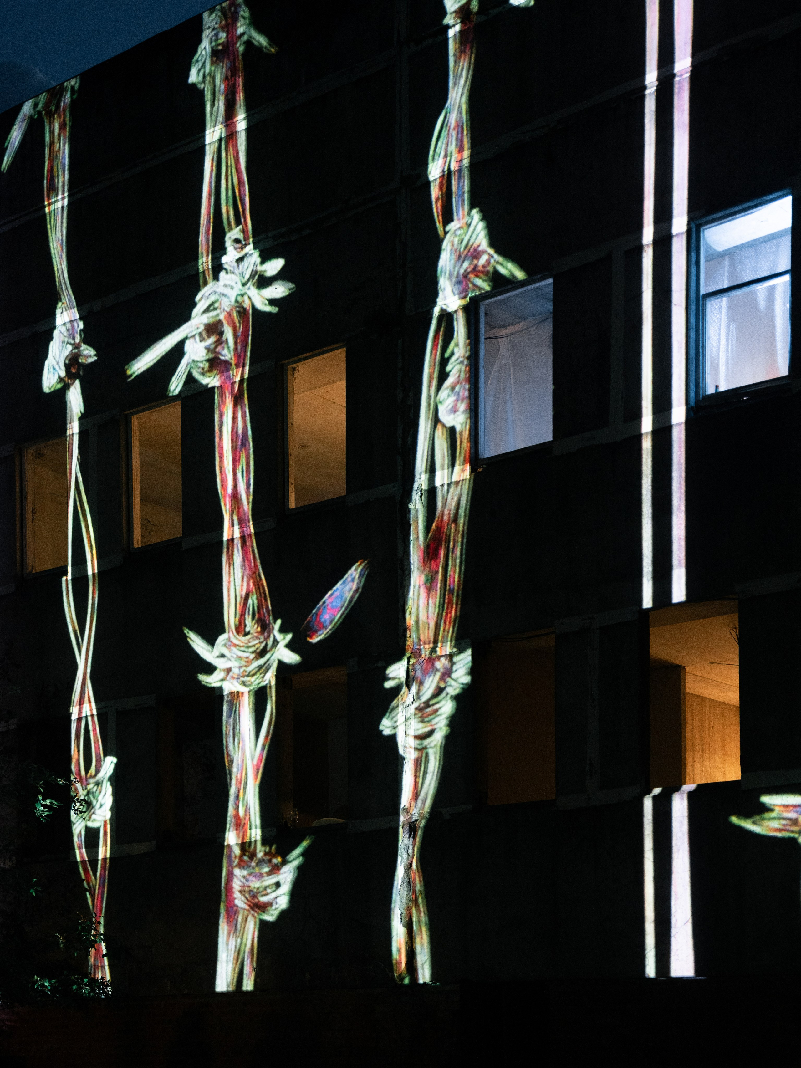 OUTLINE 2025. @tomrus: Рустам Шагиморданов — фотограф