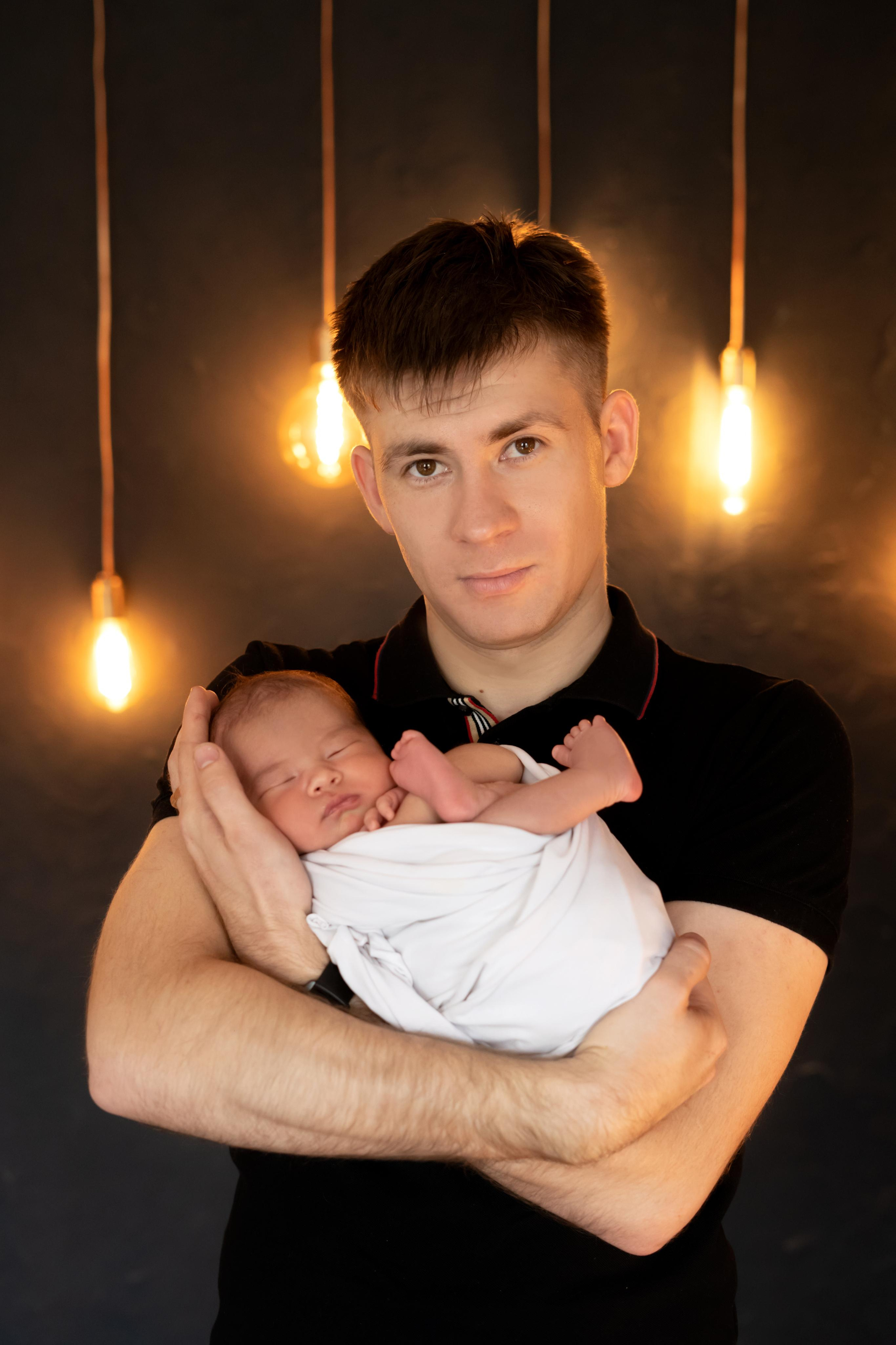 Фото с родителями. Мила Посвит Фотограф новорожденных в Тобольске