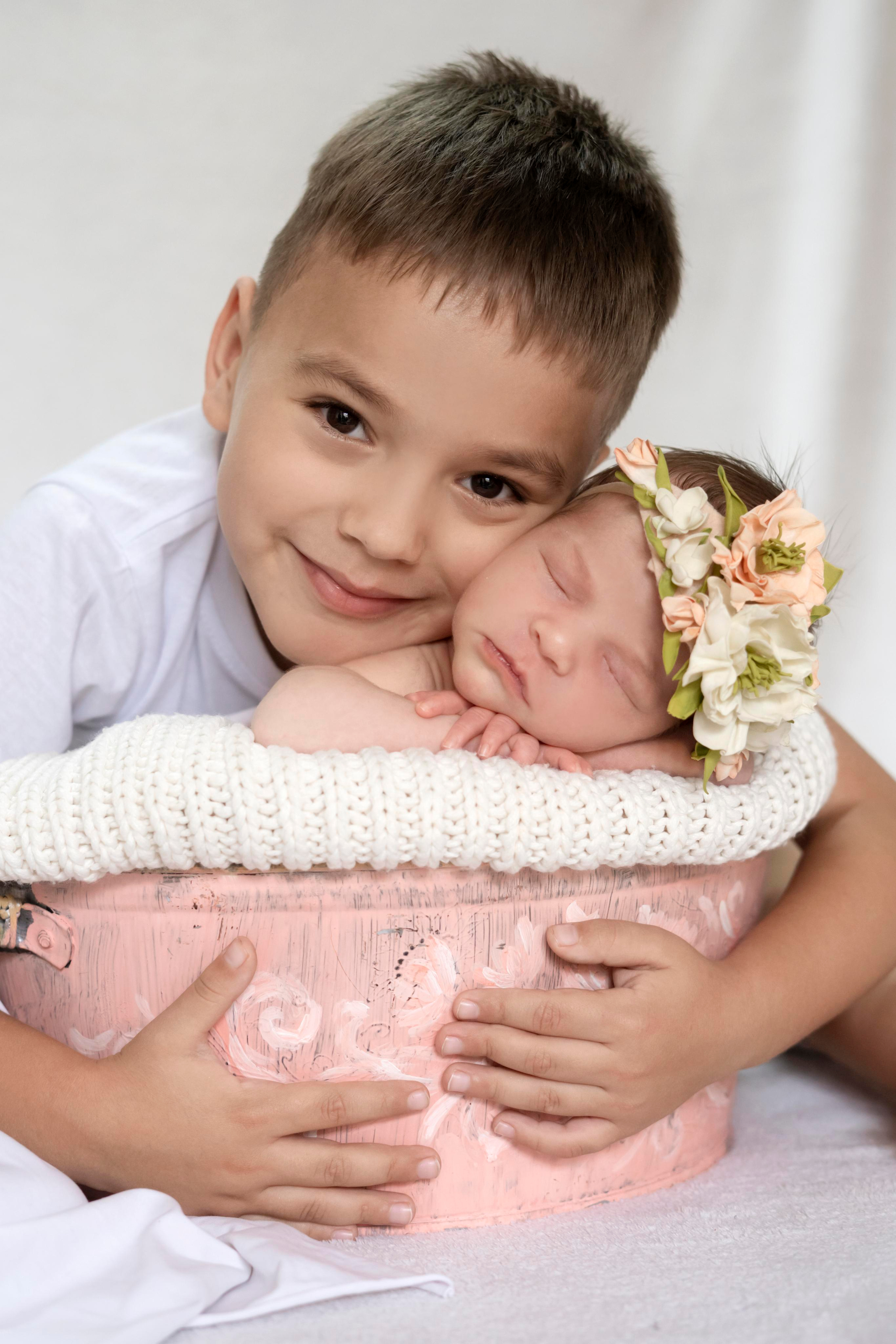 Фото с родителями. Мила Посвит Фотограф новорожденных в Тобольске