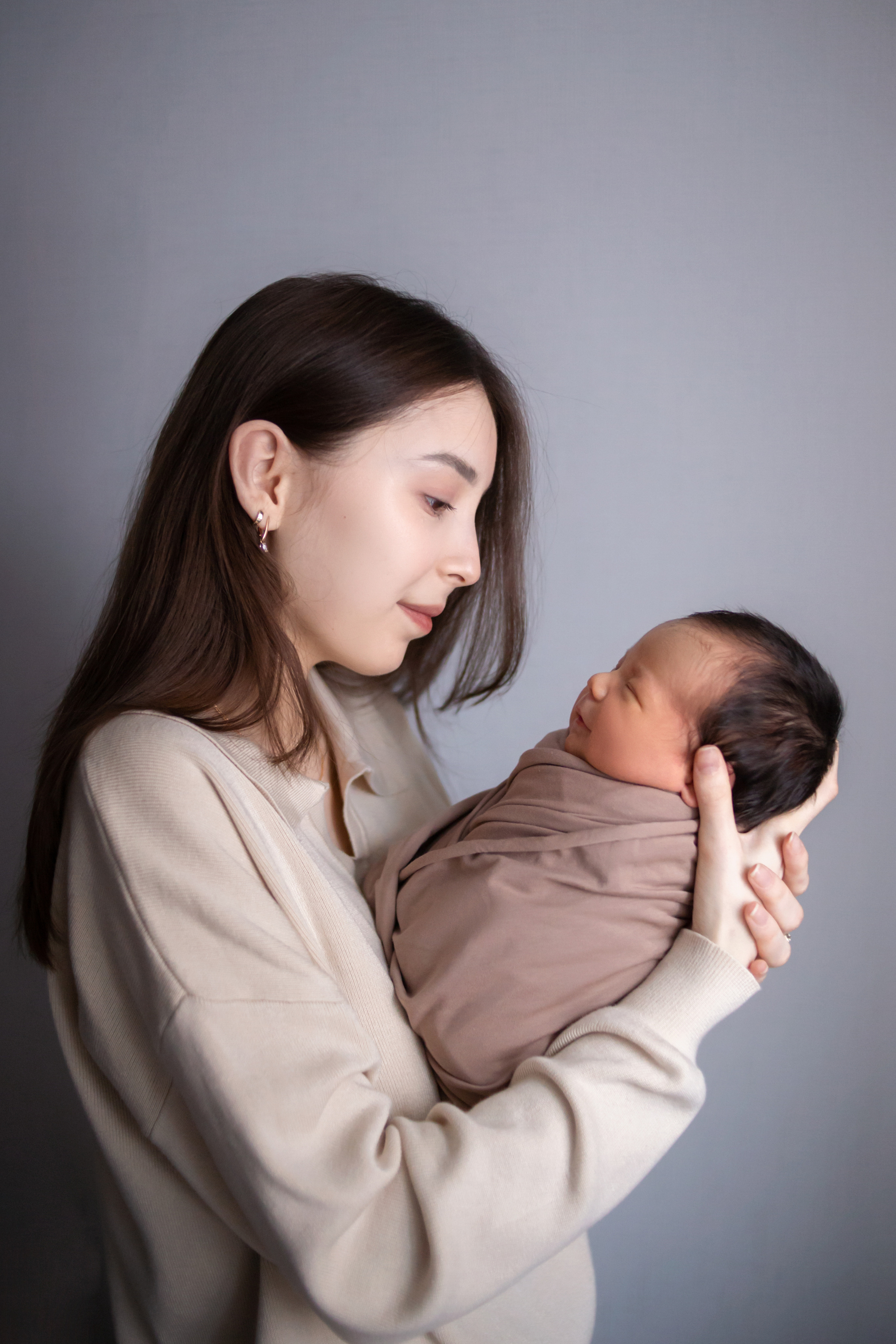 Фото с родителями. Мила Посвит Фотограф новорожденных в Тобольске