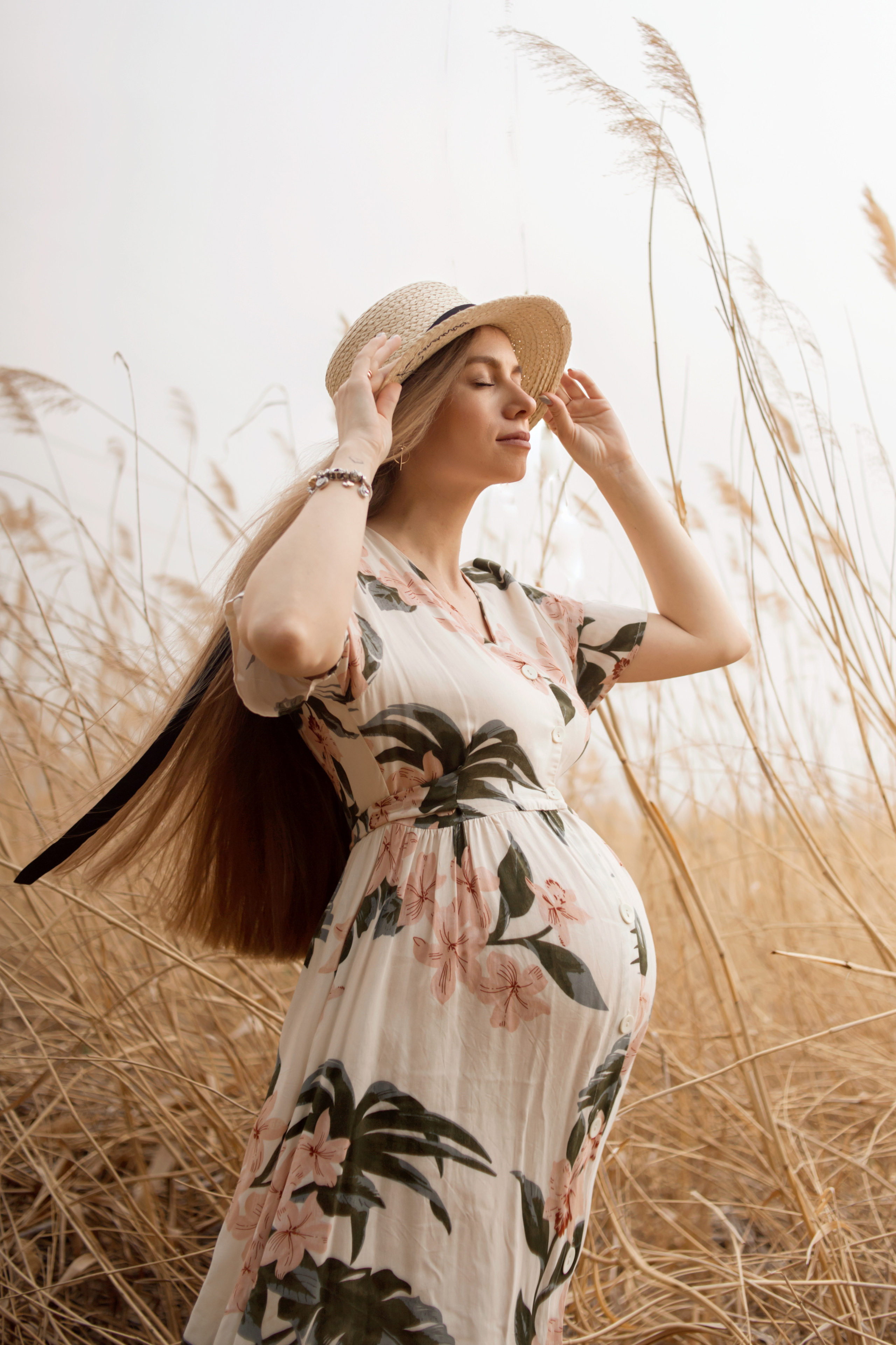 Беременность. Мила Посвит Фотограф новорожденных в Тобольске