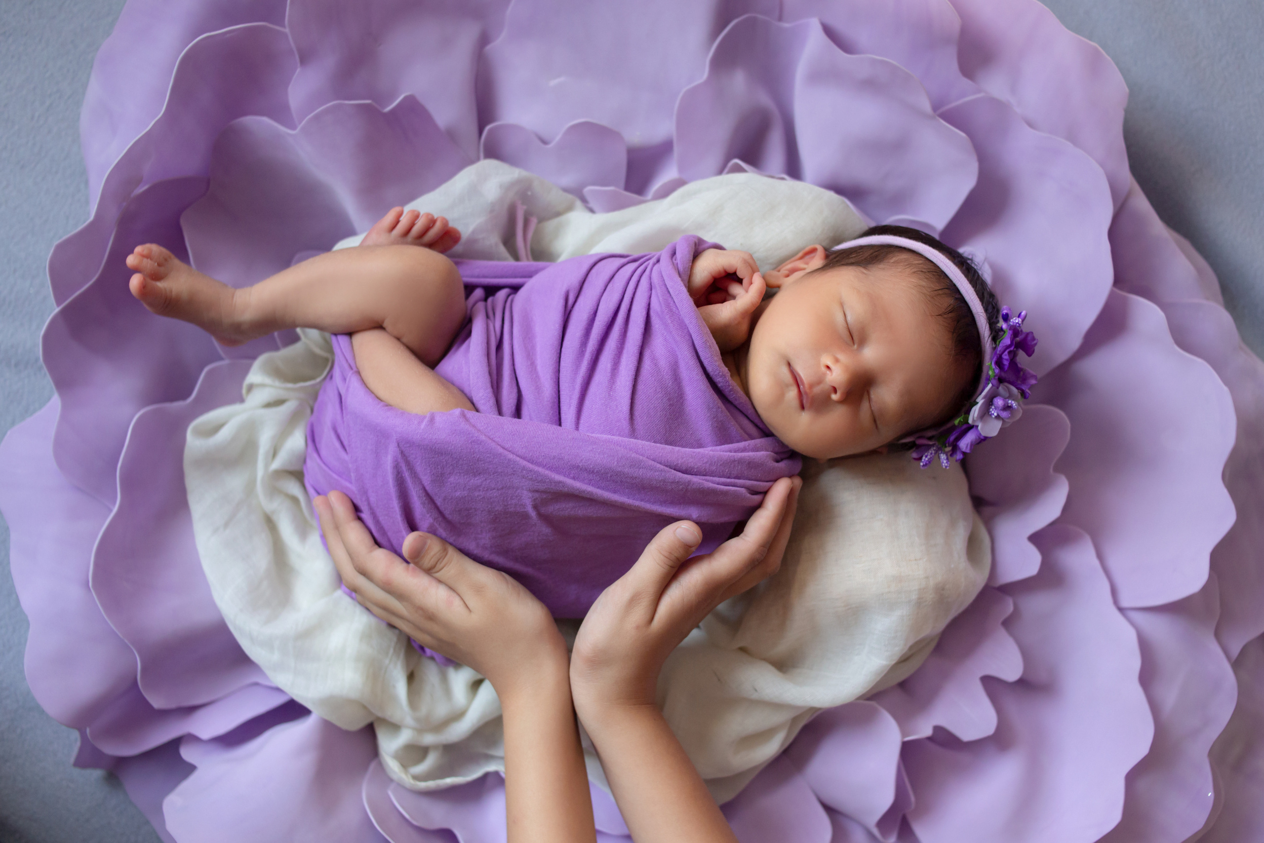 Девочки. Мила Посвит Фотограф новорожденных в Тобольске