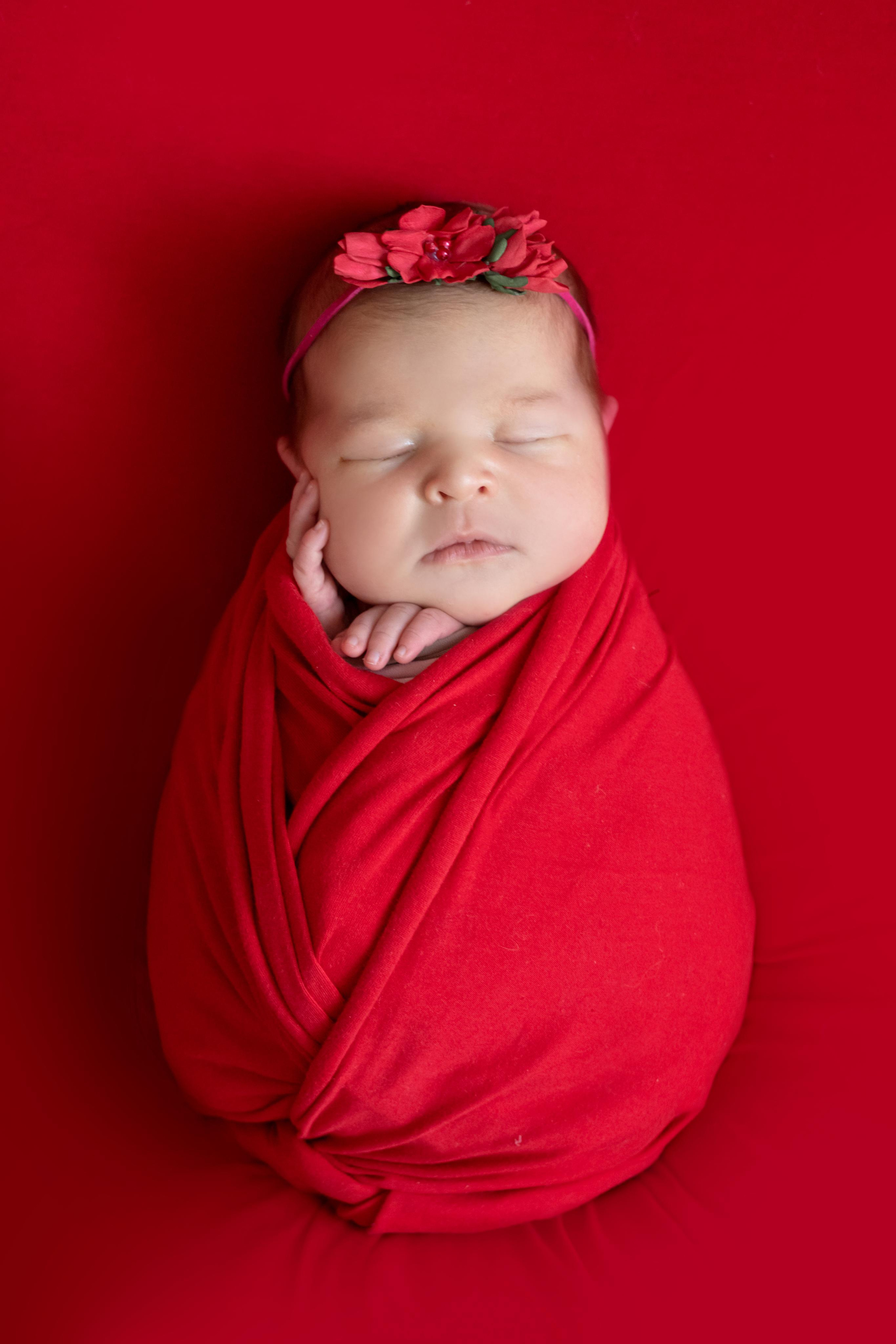 Девочки. Мила Посвит Фотограф новорожденных в Тобольске