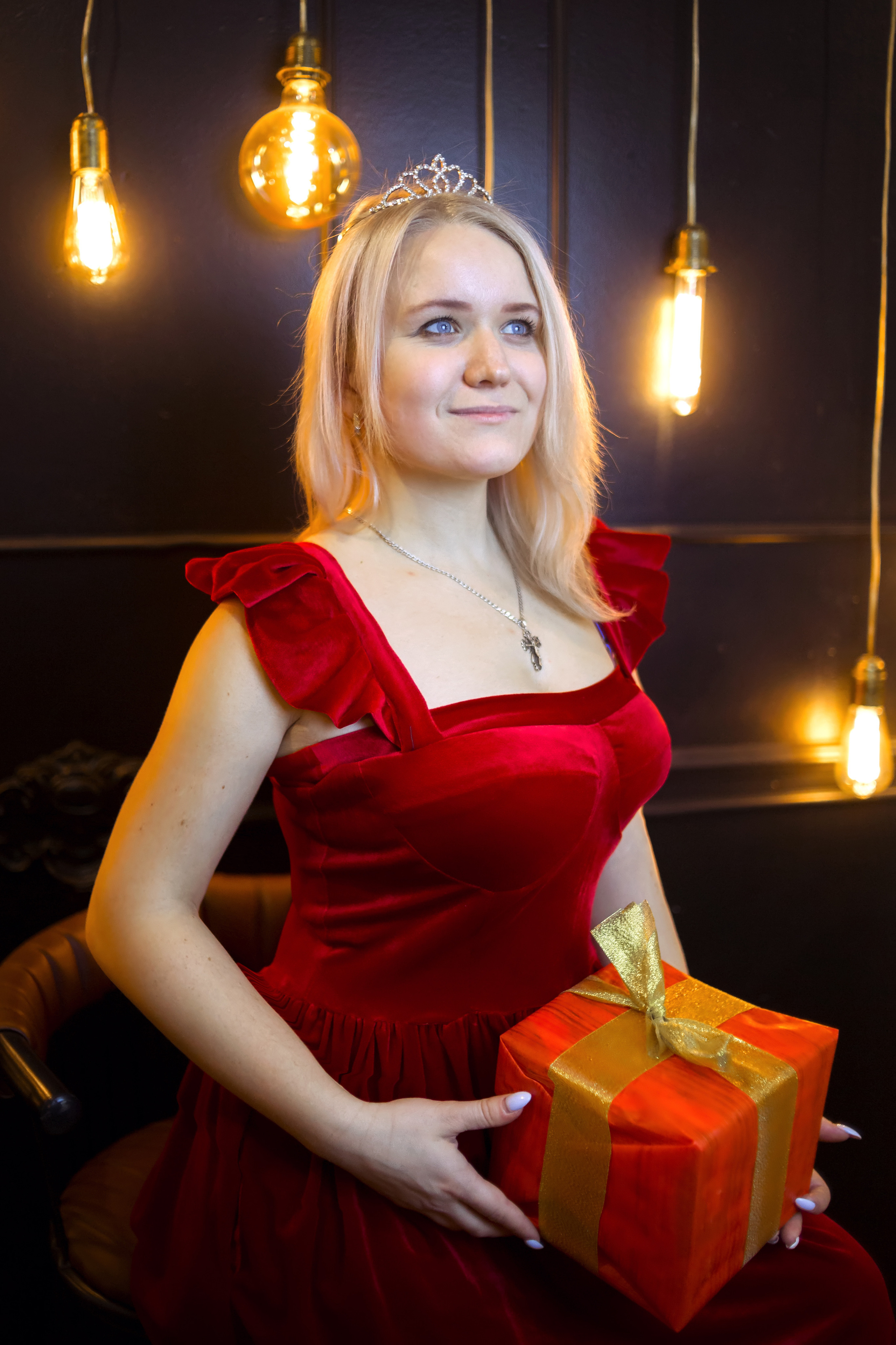 Индивидуальная. Мила Посвит Фотограф новорожденных в Тобольске