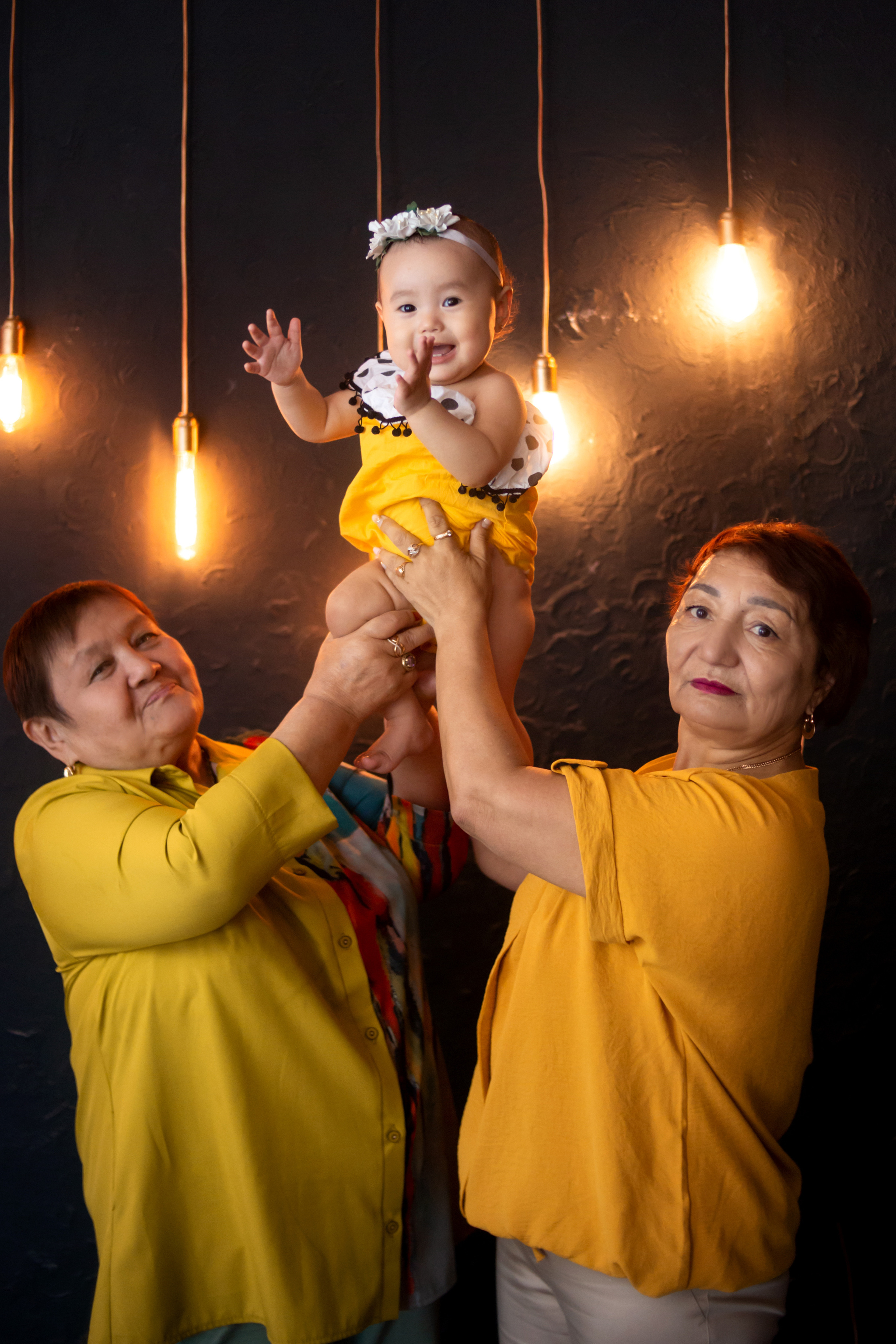 Семейная съемка. Мила Посвит Фотограф новорожденных в Тобольске