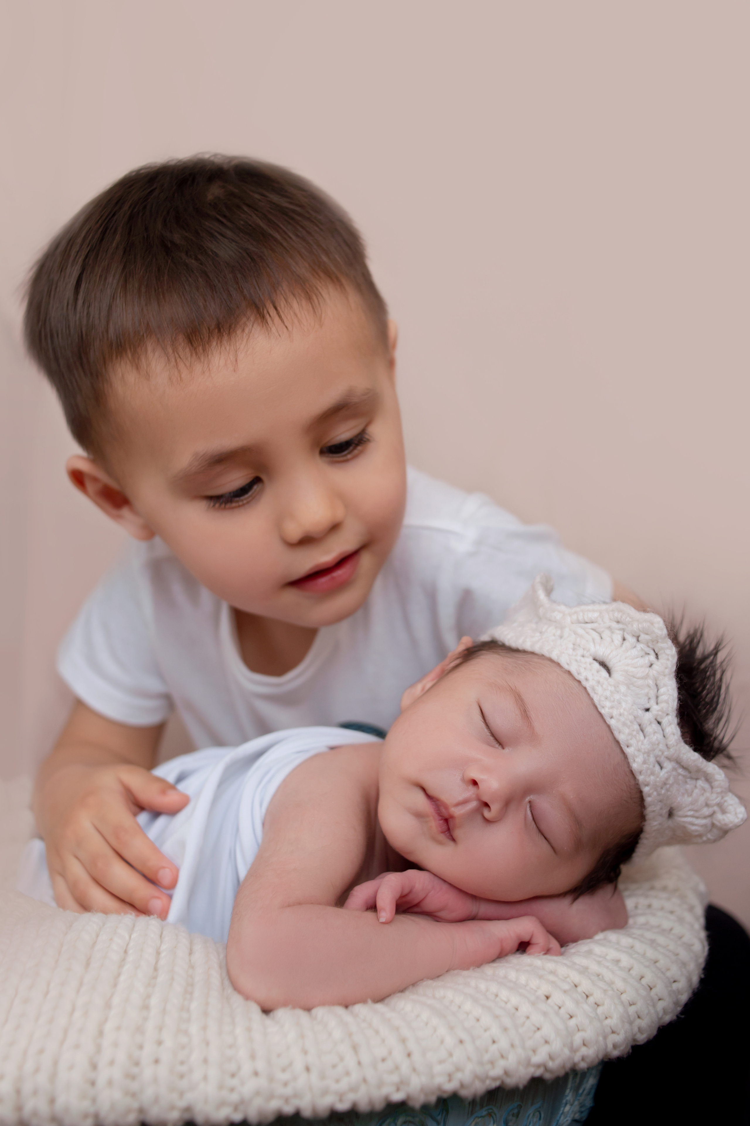 Фото с родителями. Мила Посвит Фотограф новорожденных в Тобольске