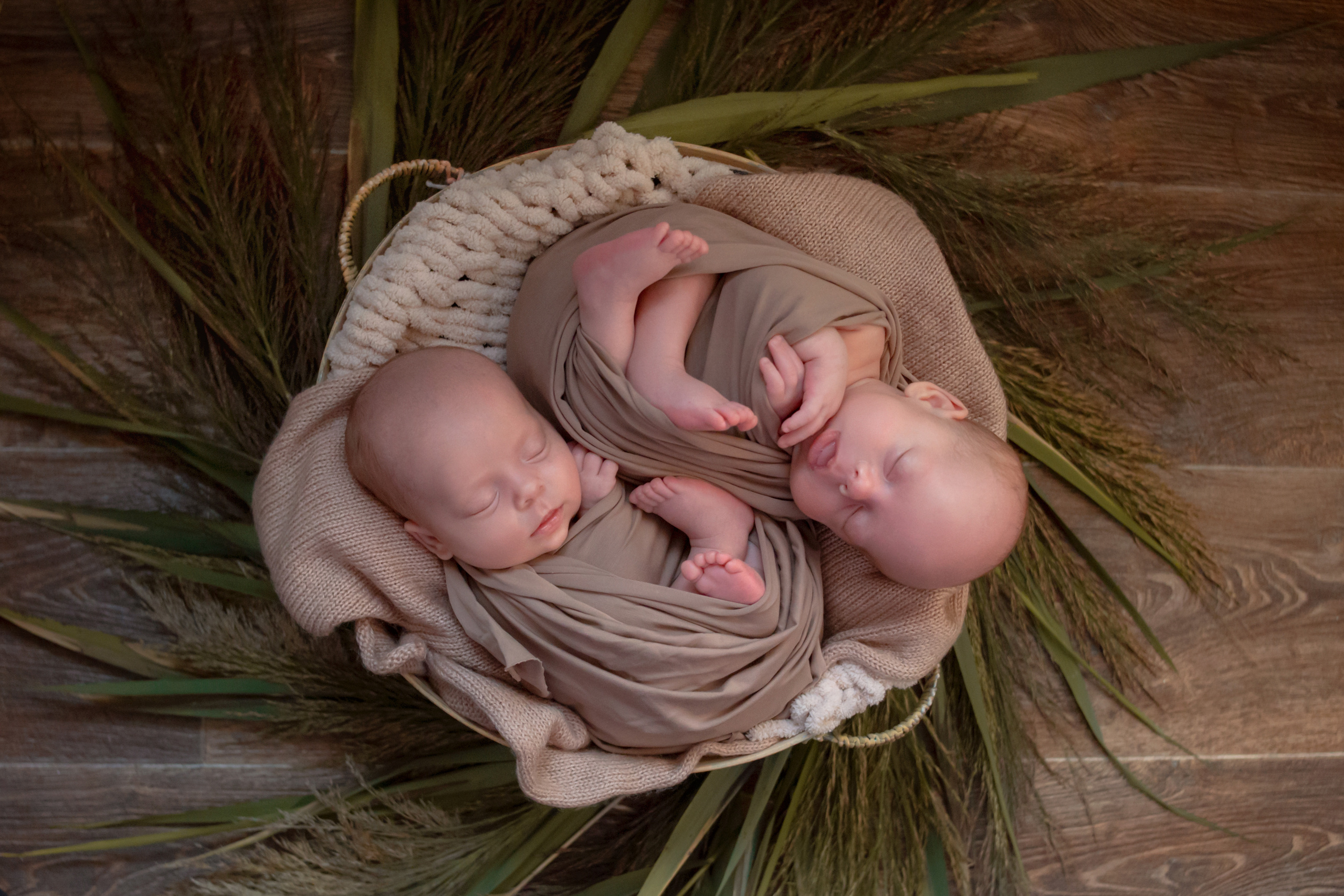 Мила Посвит Фотограф новорожденных в Тобольске