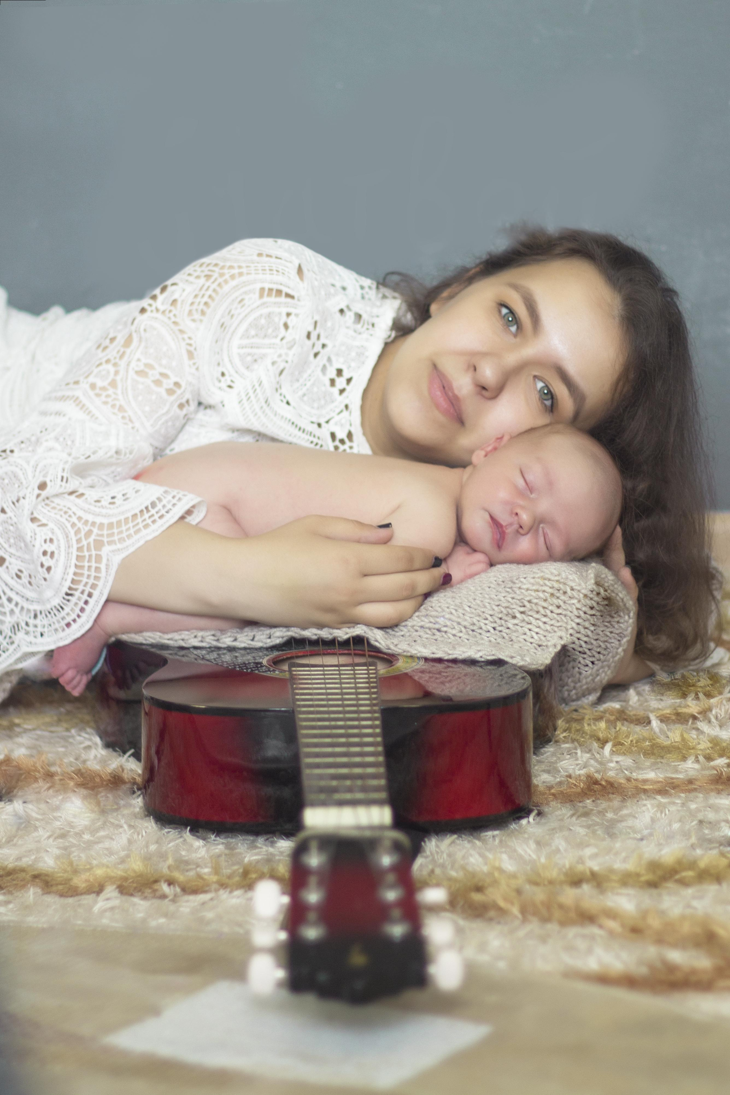 Фото с родителями. Мила Посвит Фотограф новорожденных в Тобольске