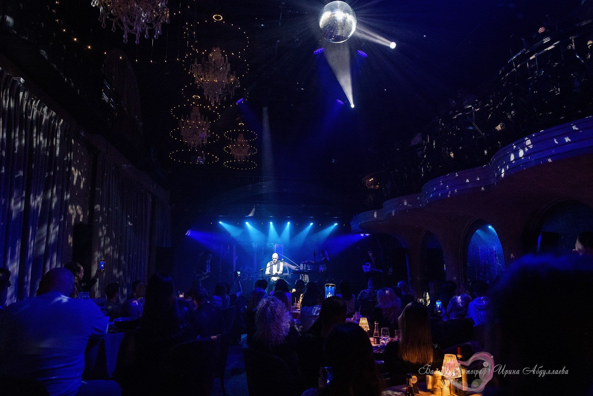 А.Державин — Magnus-Locus (съемка направлена была на поиск афиши)