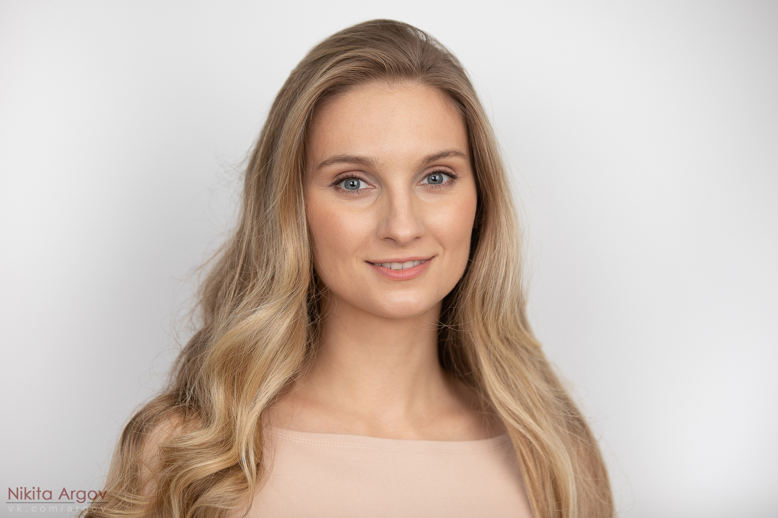 Екатерина, 42-44, 174 рост. KED Production — продакшн из СПб. Создаём фото, видео и контент, который помогает брендам и селлерам продавать больше