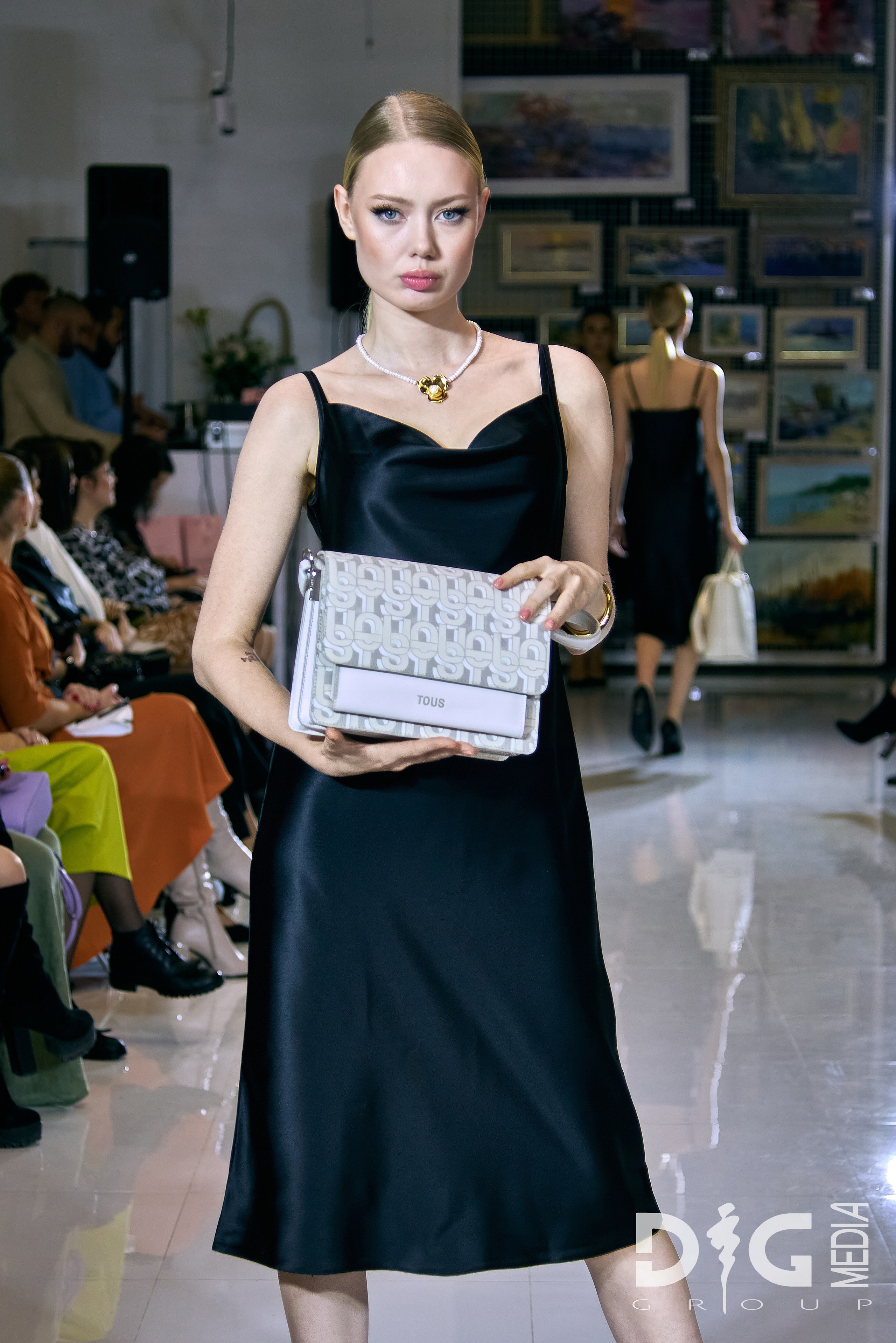 Tous | fashion show. Showbiz | Fashion | Reportage