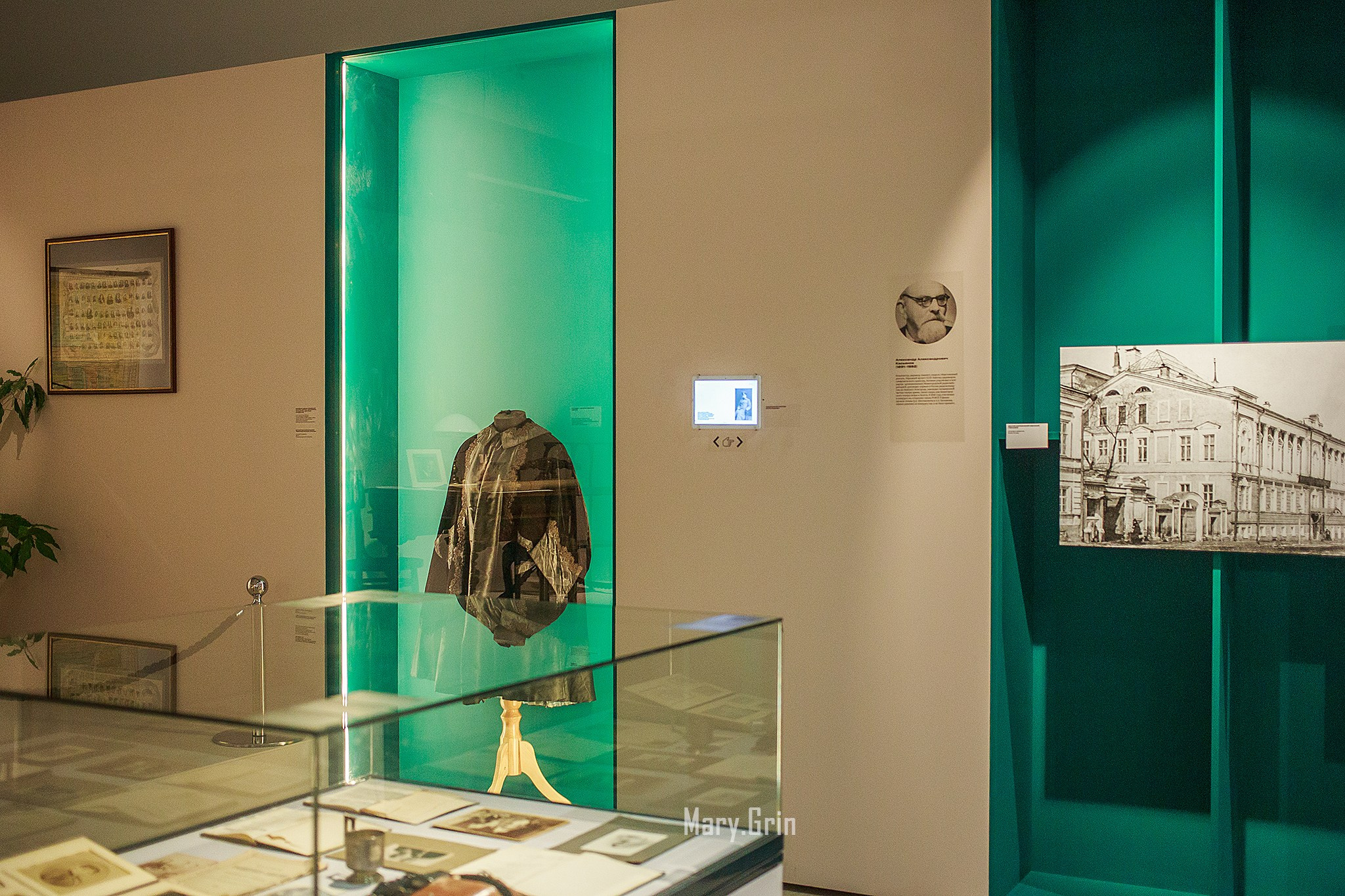 Гуляя по старому Нижнему. Интерактивная экскурсия. Манеж. Детский и семейный фотограф, фотограф мероприятий Нижний Новгород