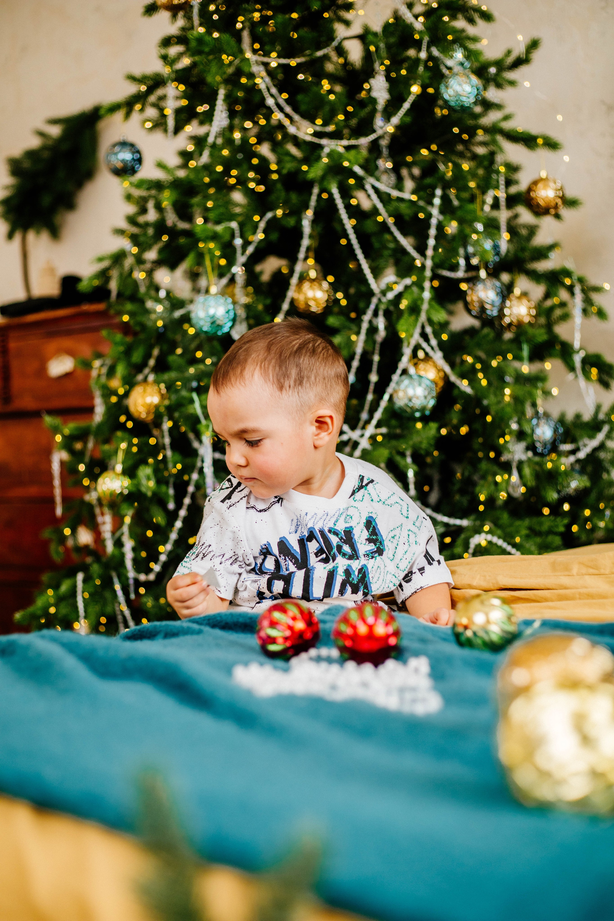 Лев с семьей. Рыжова Тамара