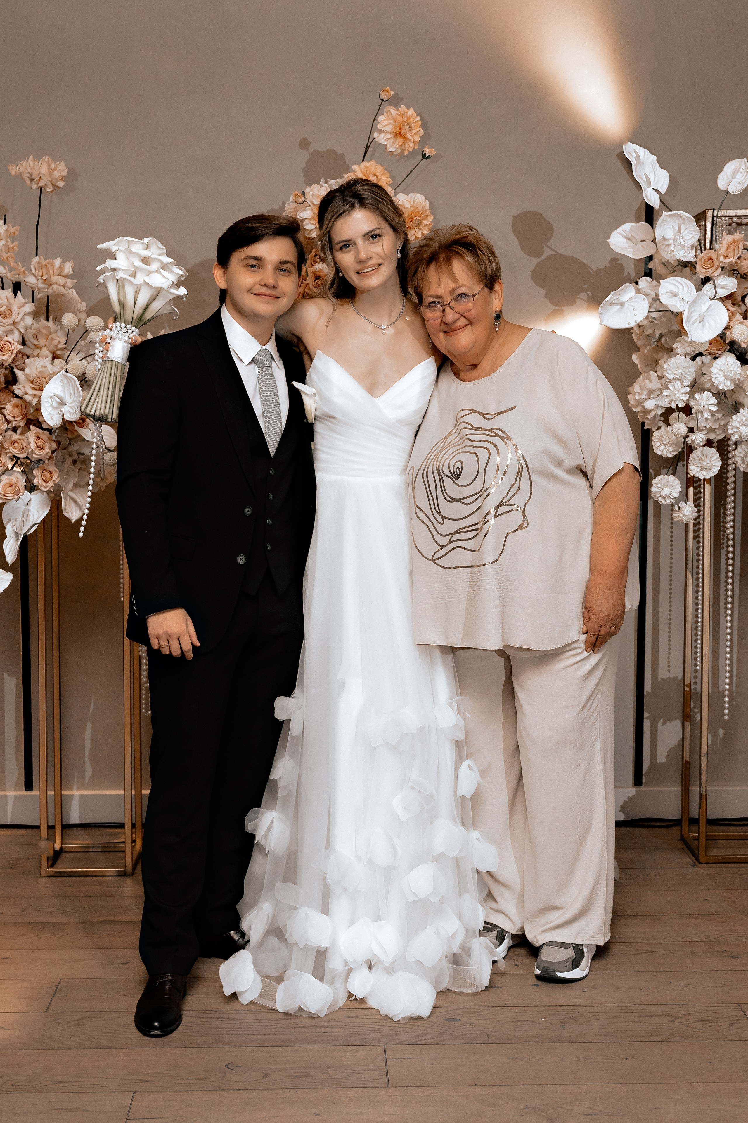 Свадьба «Парк Горького» Артём-Юлия. Свадебный/Портретный фотограф снимаю в Москве