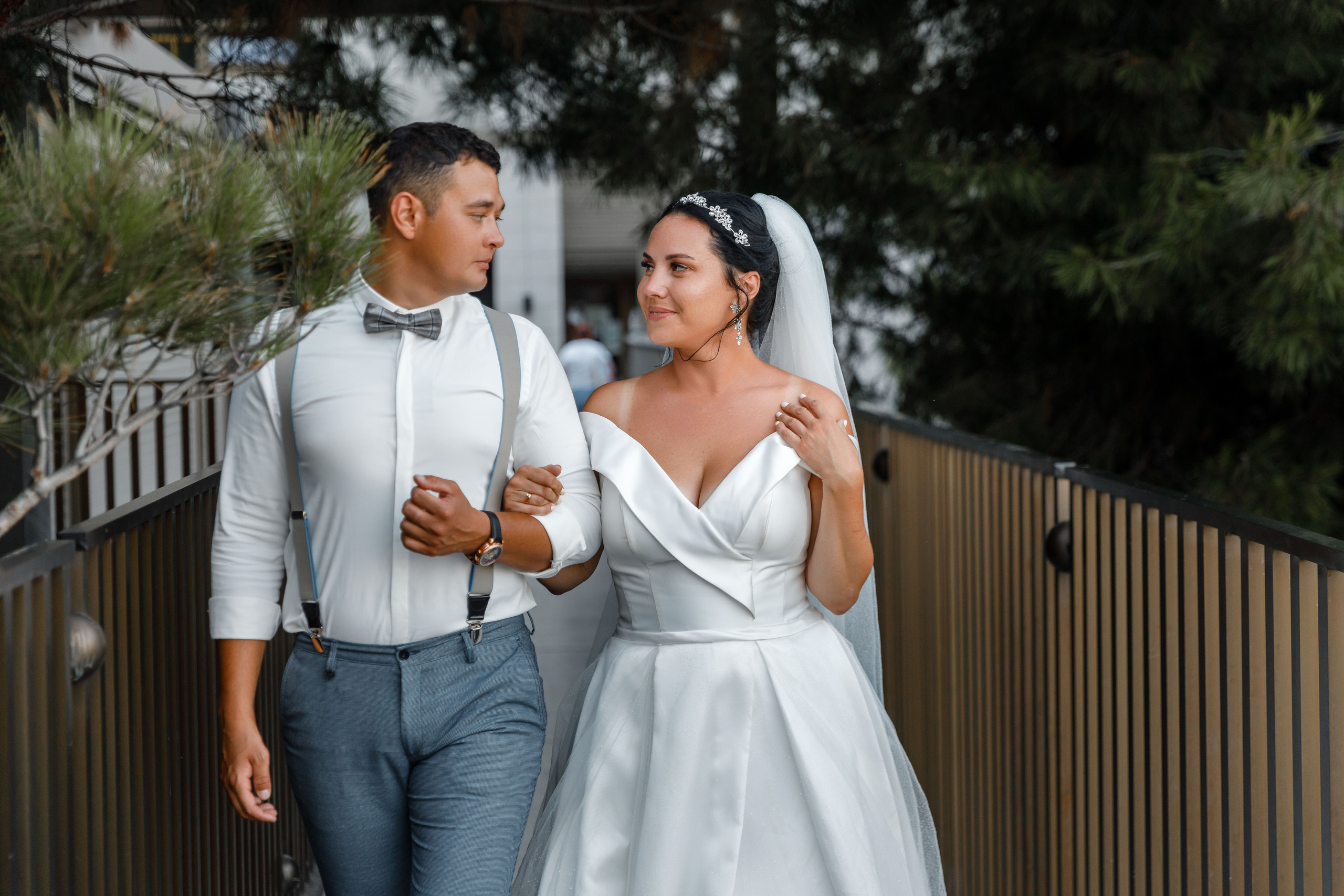 Анонс свадебной прогулки Маши и Олега. Свадебный фотограф в Крыму и Севастополе Ольга Баскакова