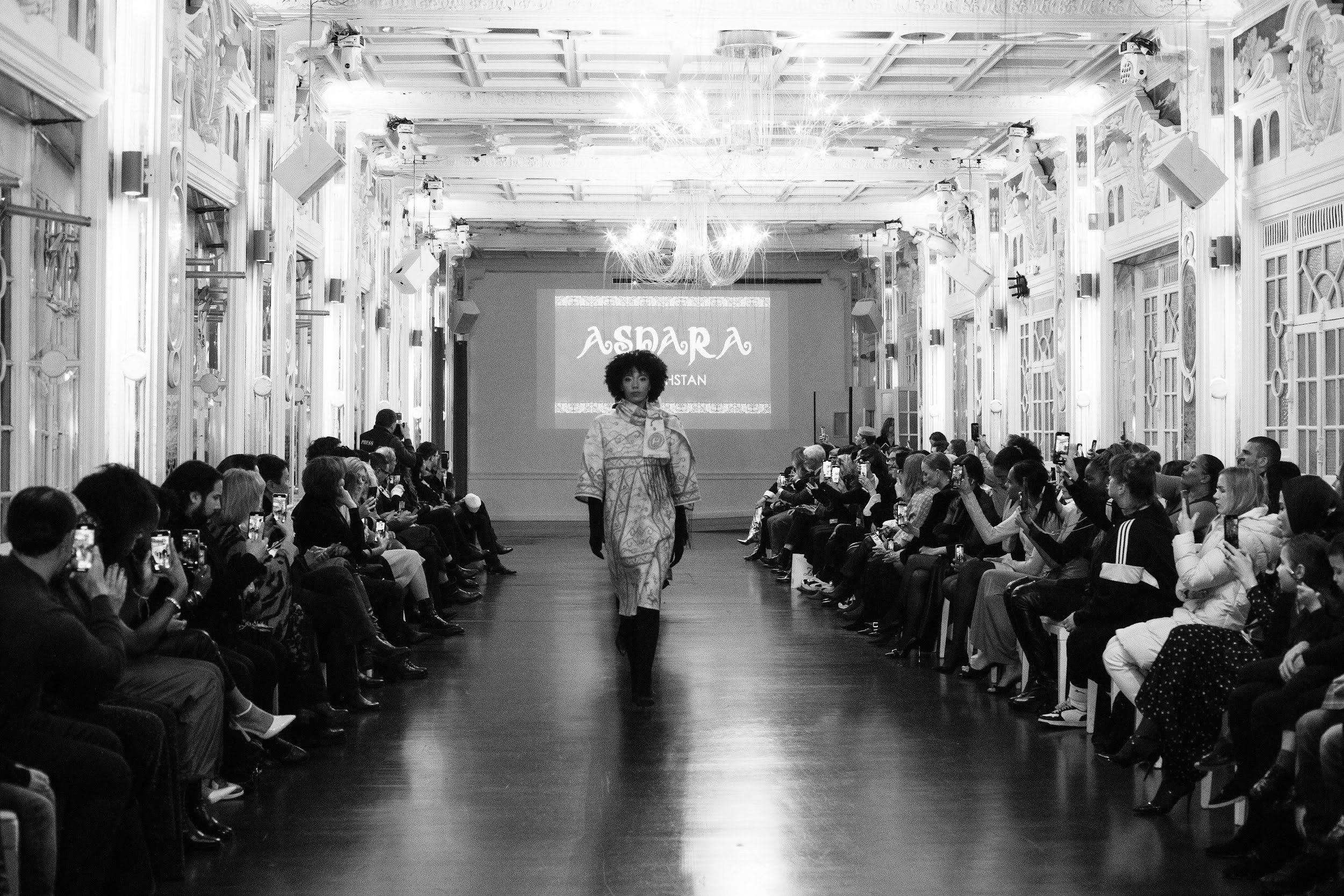 28/11/2023 «Saison Des Pommes», Париж. Журнал Камергер