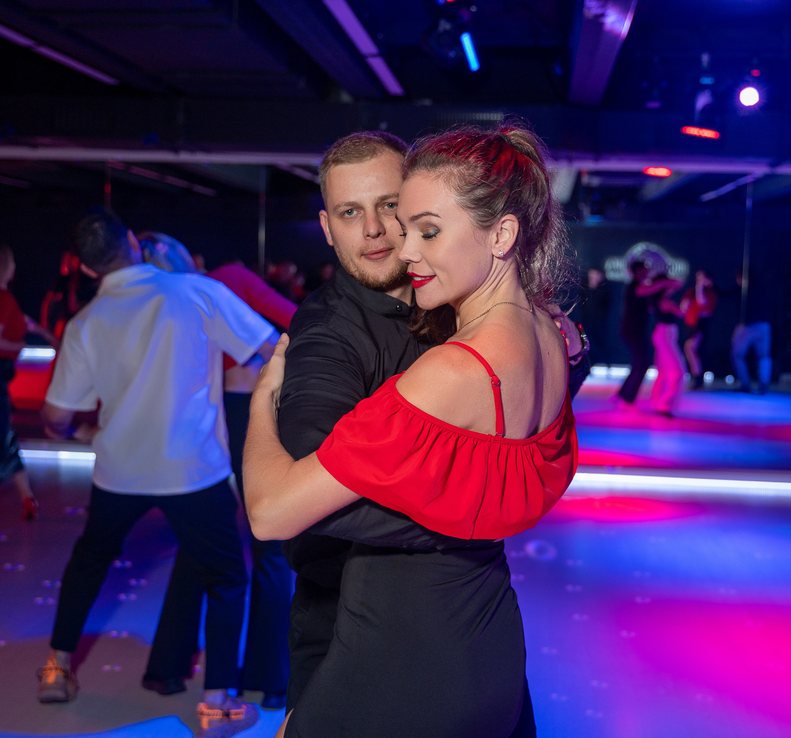 Bachata Space. Свадебный и репортажный фотограф в Ярославле и Москве Алексей Миронов