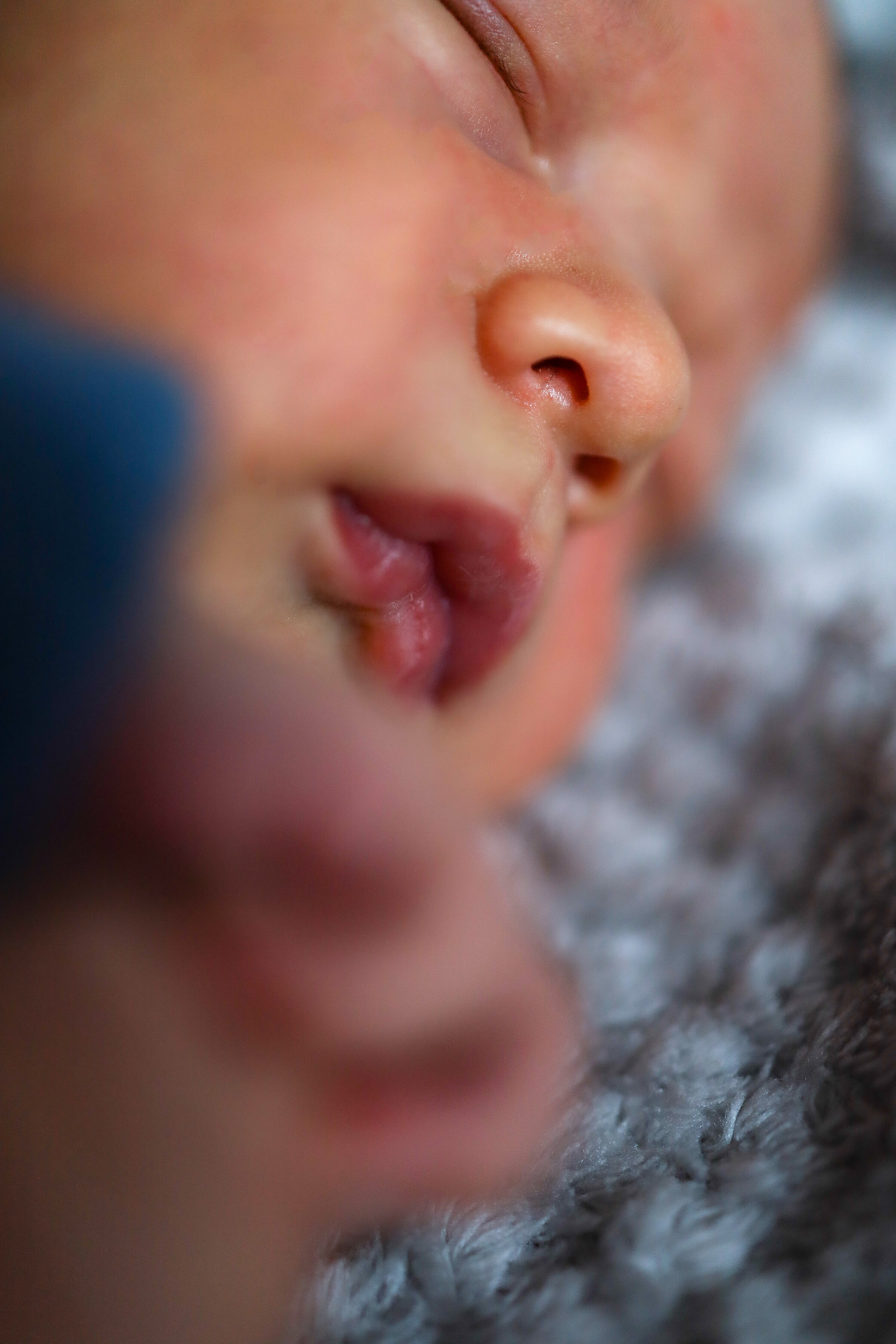 губки новорожденного малыша