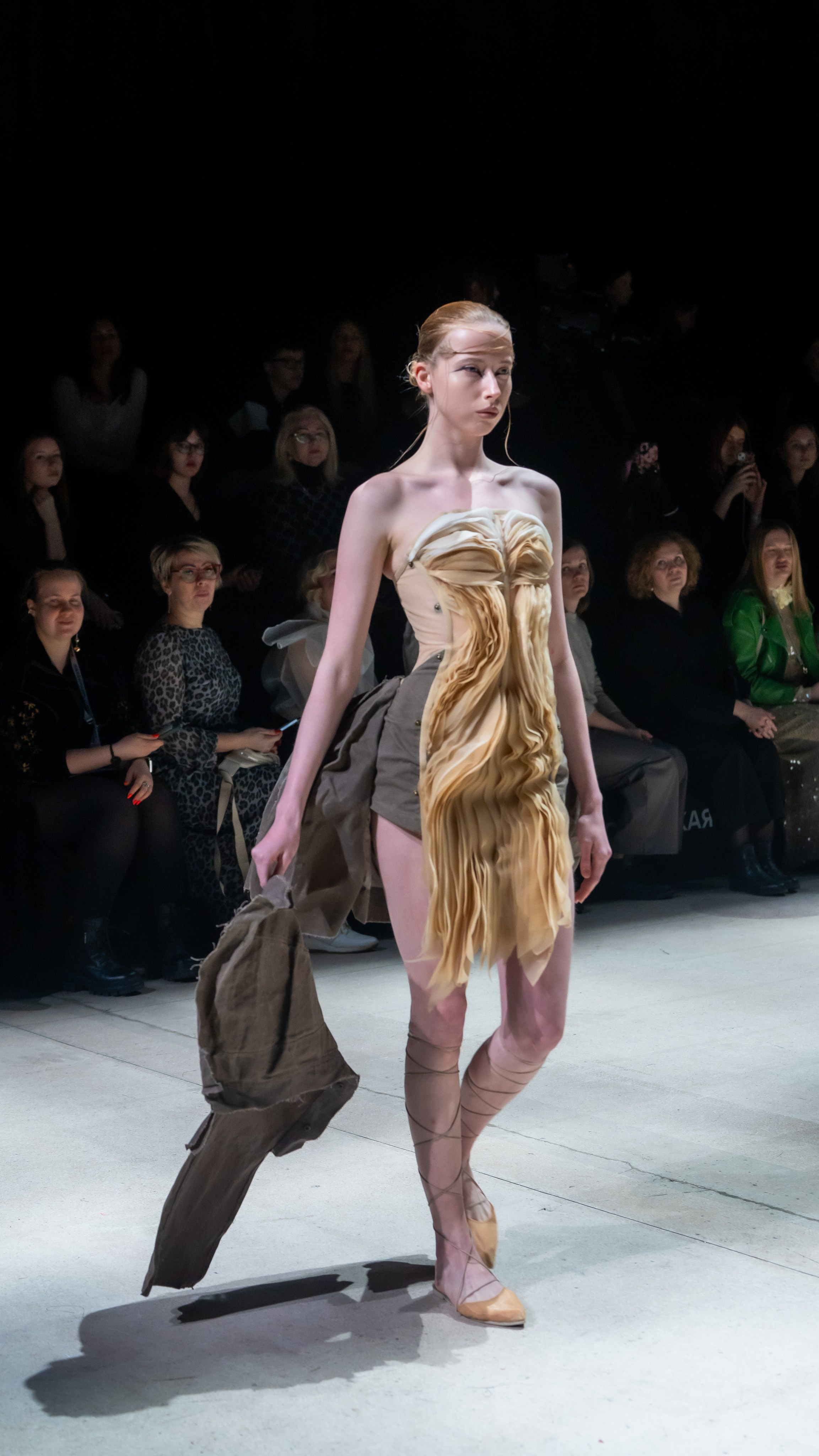 Неделя моды в Москве 2026. Репортажный и студийный фотограф, Москва