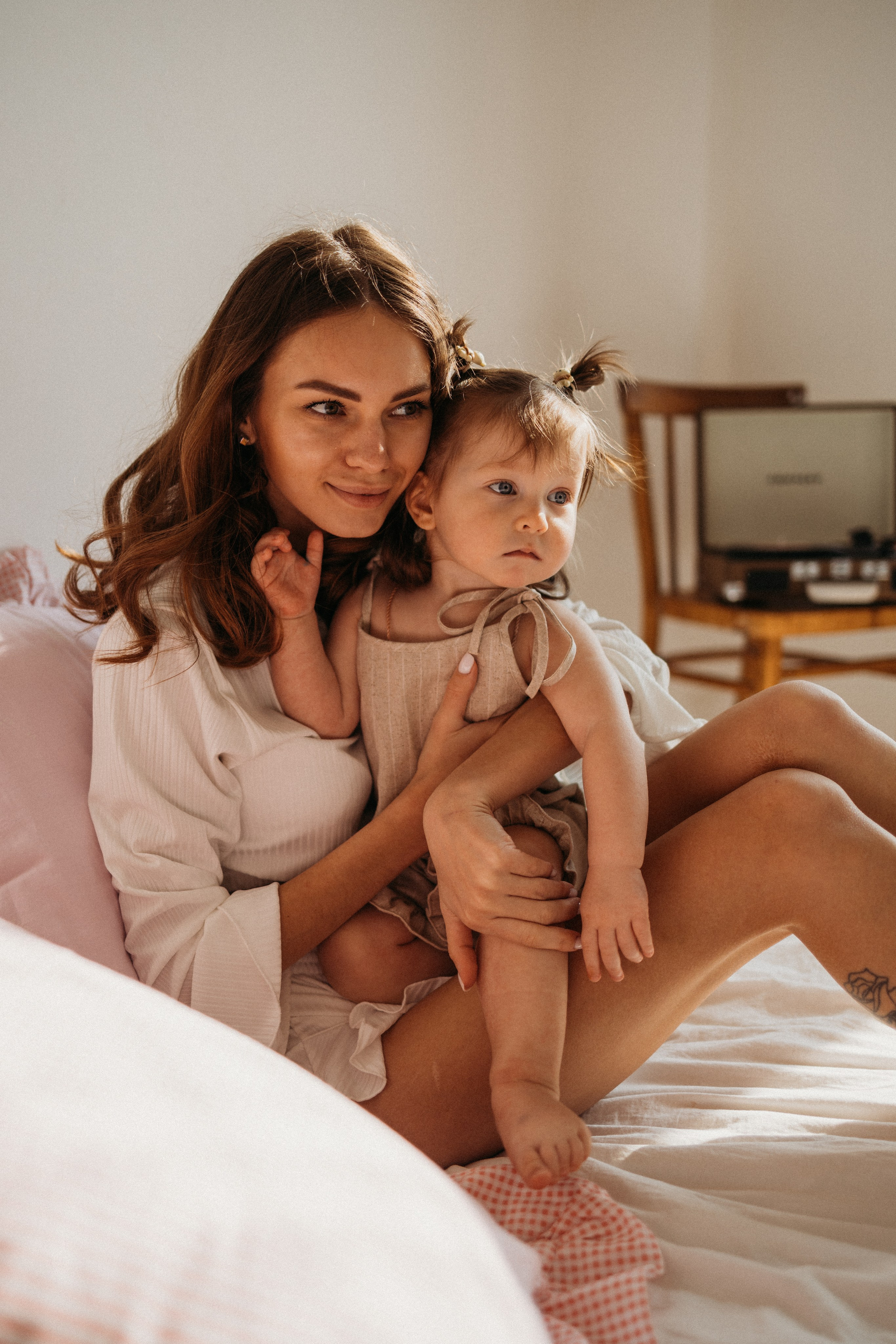 Вика и маленькая София. Фотограф Алевтина Матешук