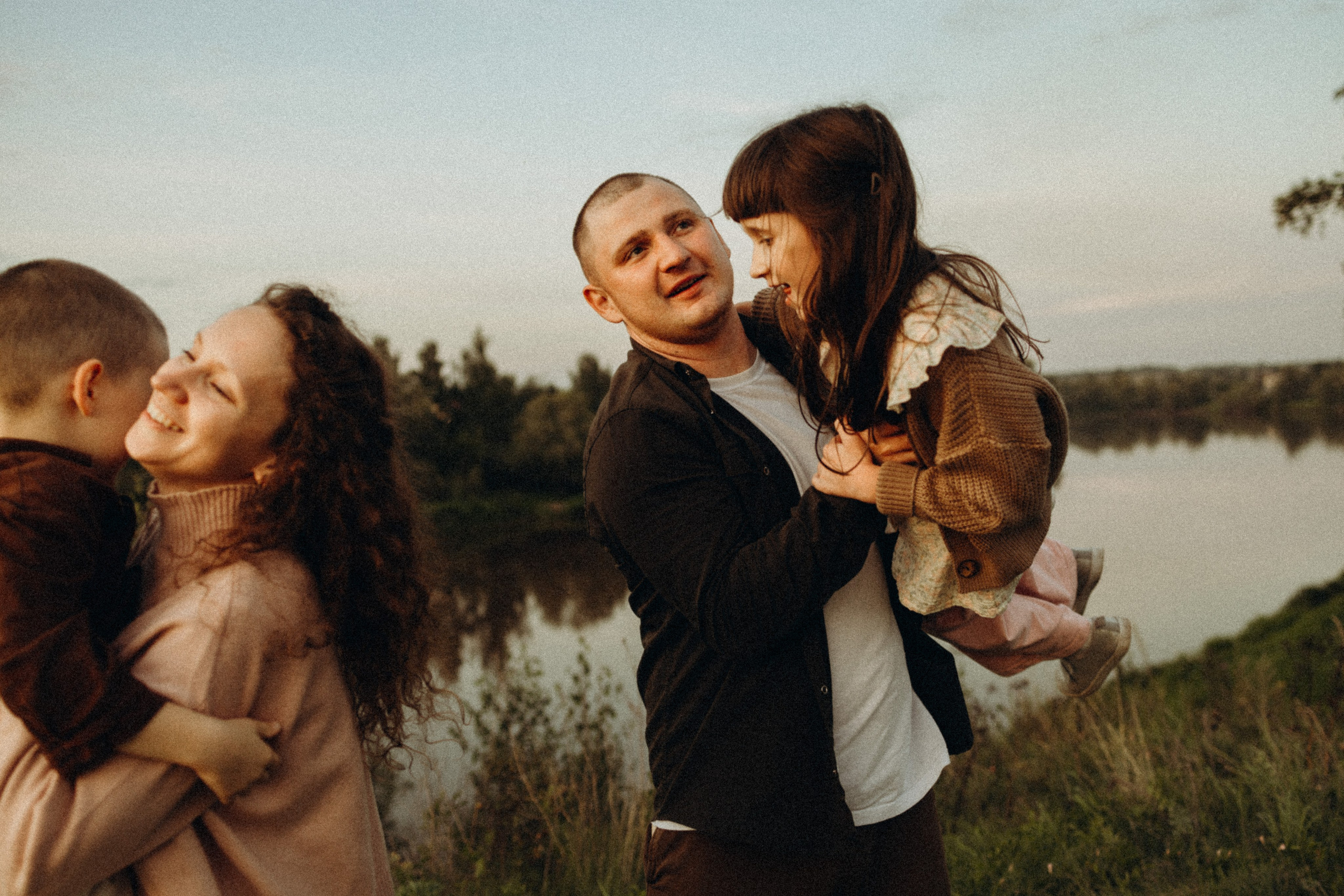 В лучах заката. Lifestyle семейный и детский фотограф в Омске Иванова Екатерина