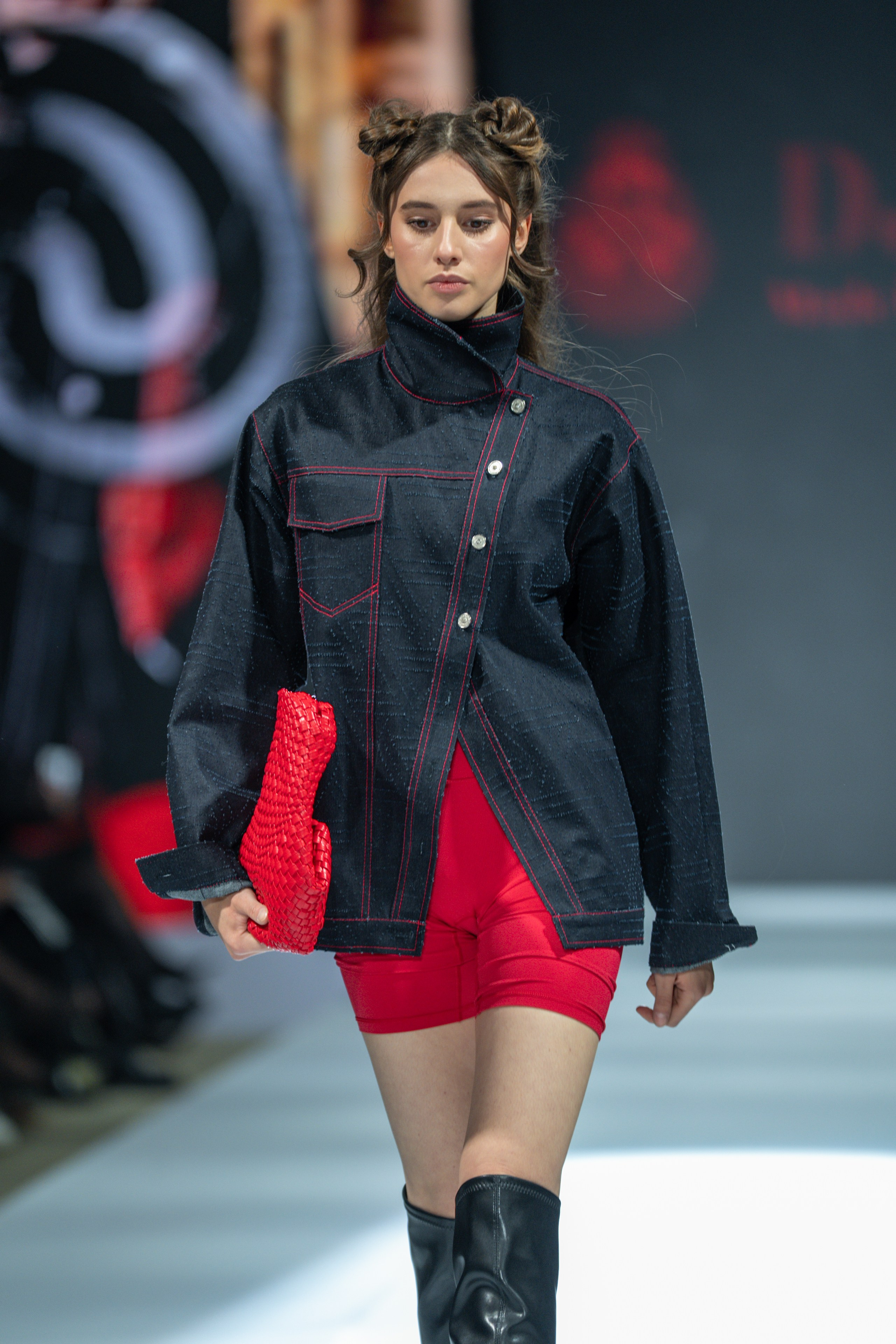 EURASIAN FASHION WEEK DJADI. Сайт Алматинского НЮ АРТ, будуар и фэшн фотографа Дениса Карпенко