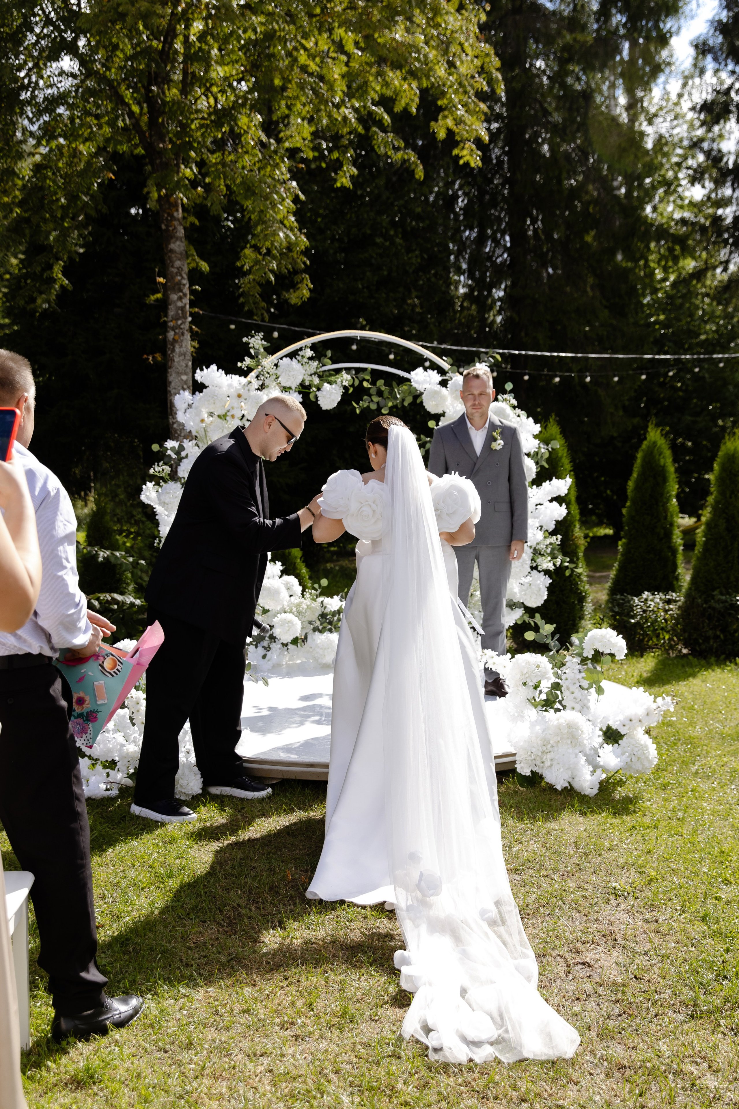 Свадебный день Влада и Вики. Свадебный фотограф Анна Бабахина