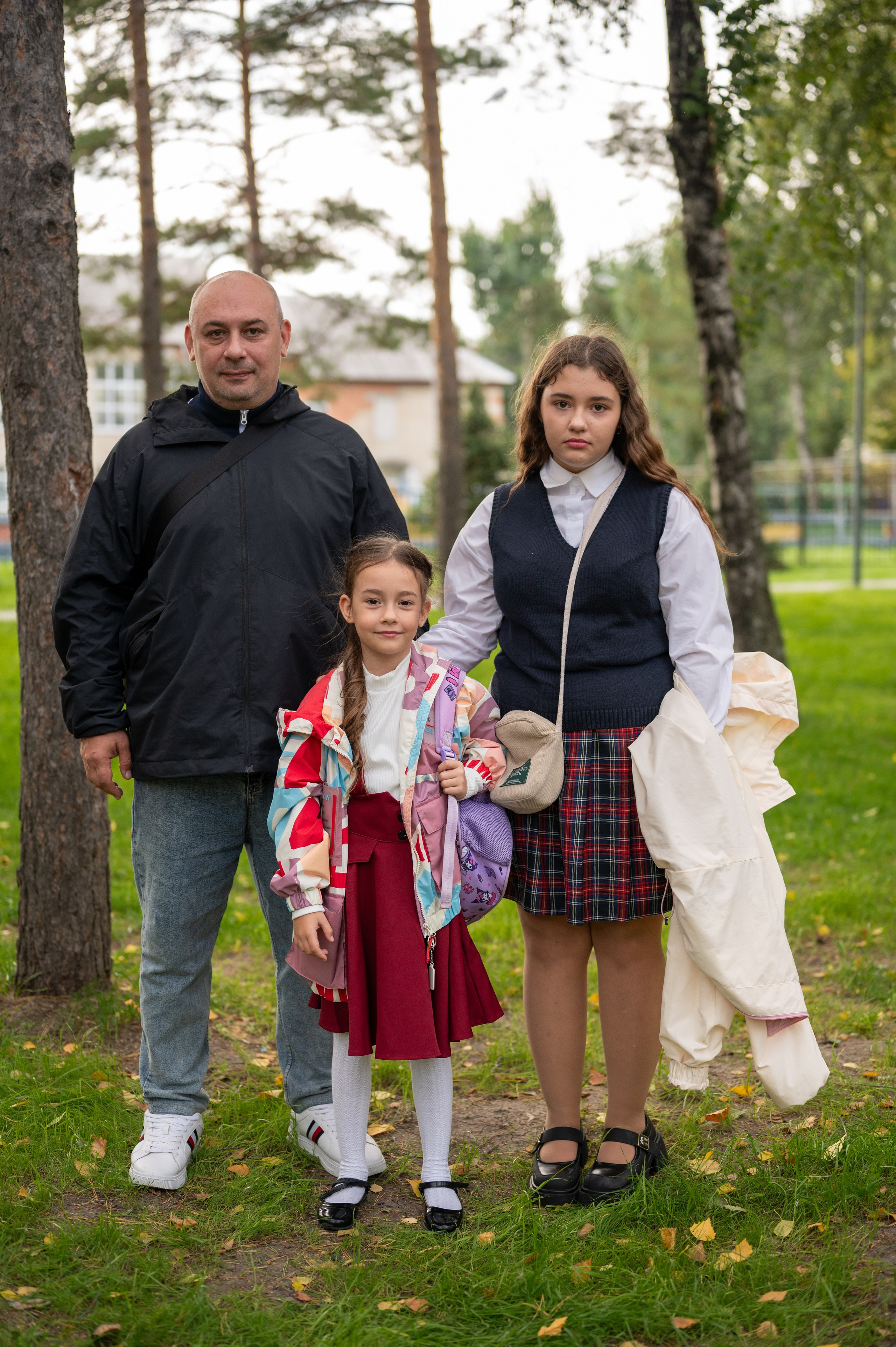 1 сентября 16 гимназия 2 класс (линейка + в классе+ на улице). Фотограф новорожденных, семейный детский в Тюмени Татьяна Морозова