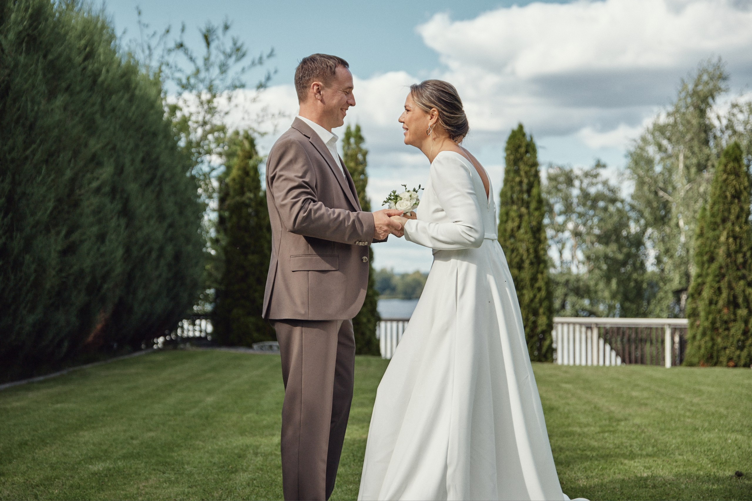 Счастье здесь. Свадебный фотограф Антон Артюшин. Работаю в Нижнем Новгороде и Москве