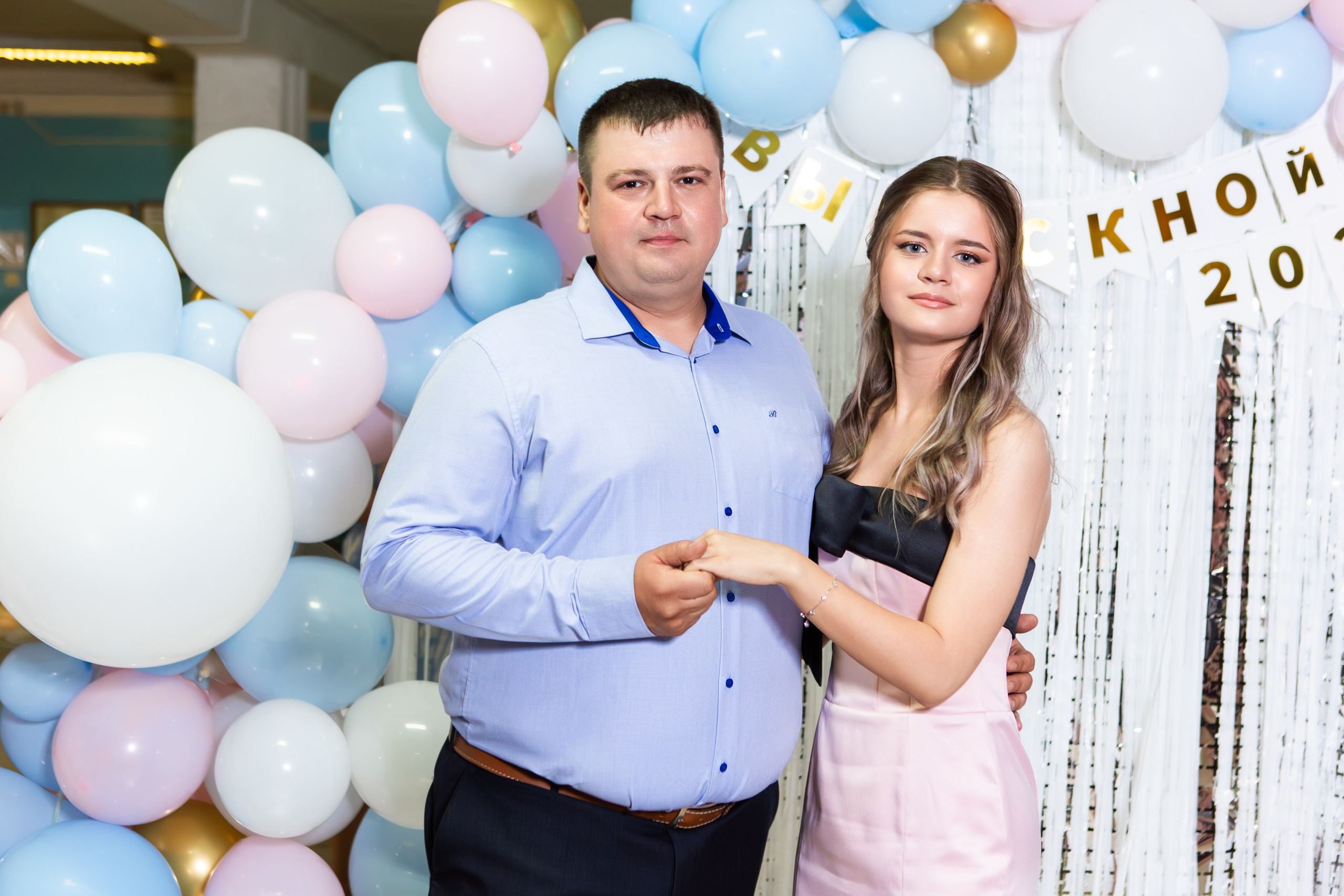 ФОТОСЕССИЯ С РОДИТЕЛЯМИ ВЫПУСКНОЙ 2025 9 ШКОЛА Г.МЦЕНСК. Профессиональный фотограф в Мценске и Орловской области