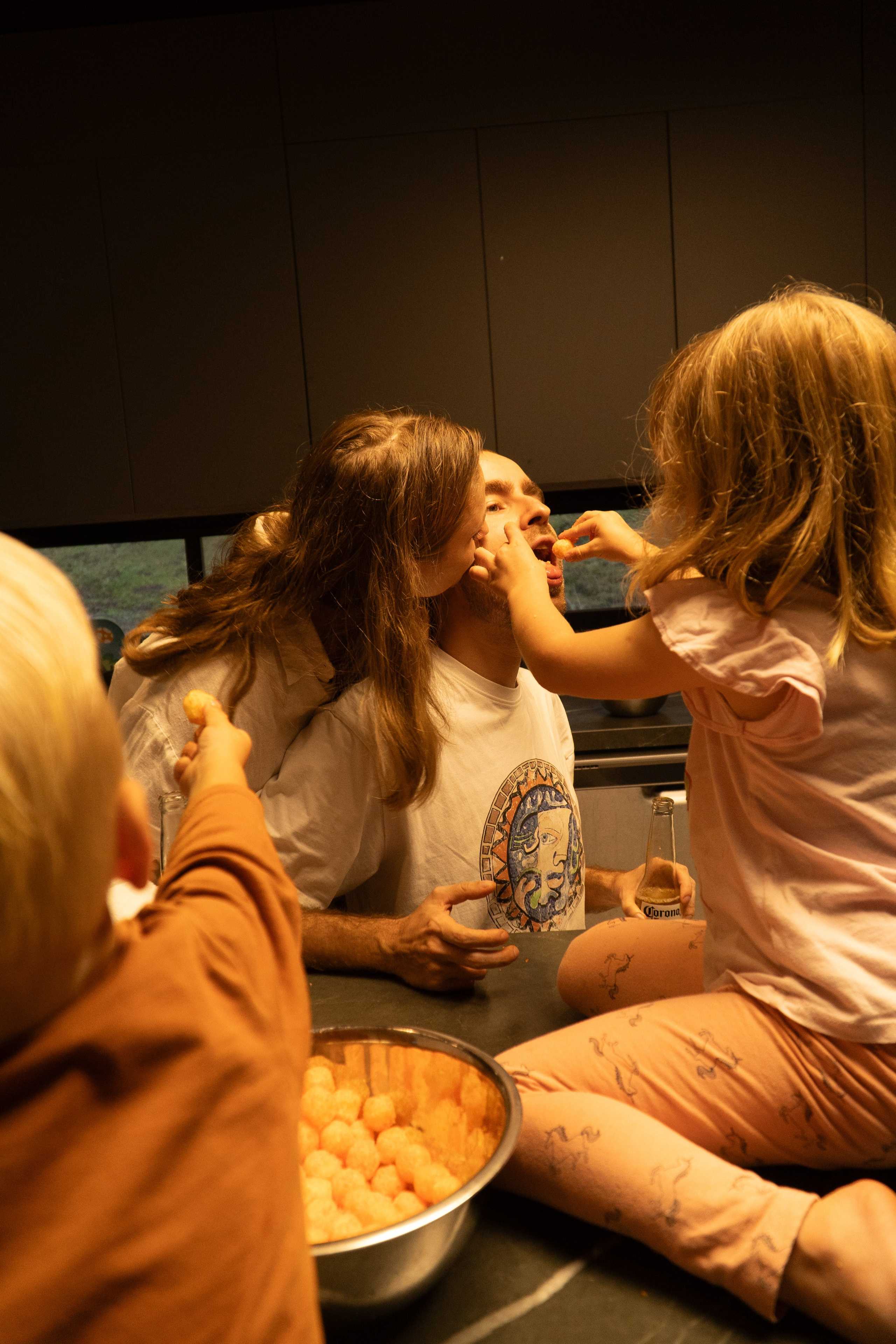 Olga and Family. Wedding Photographer in Barcelona and Medellin