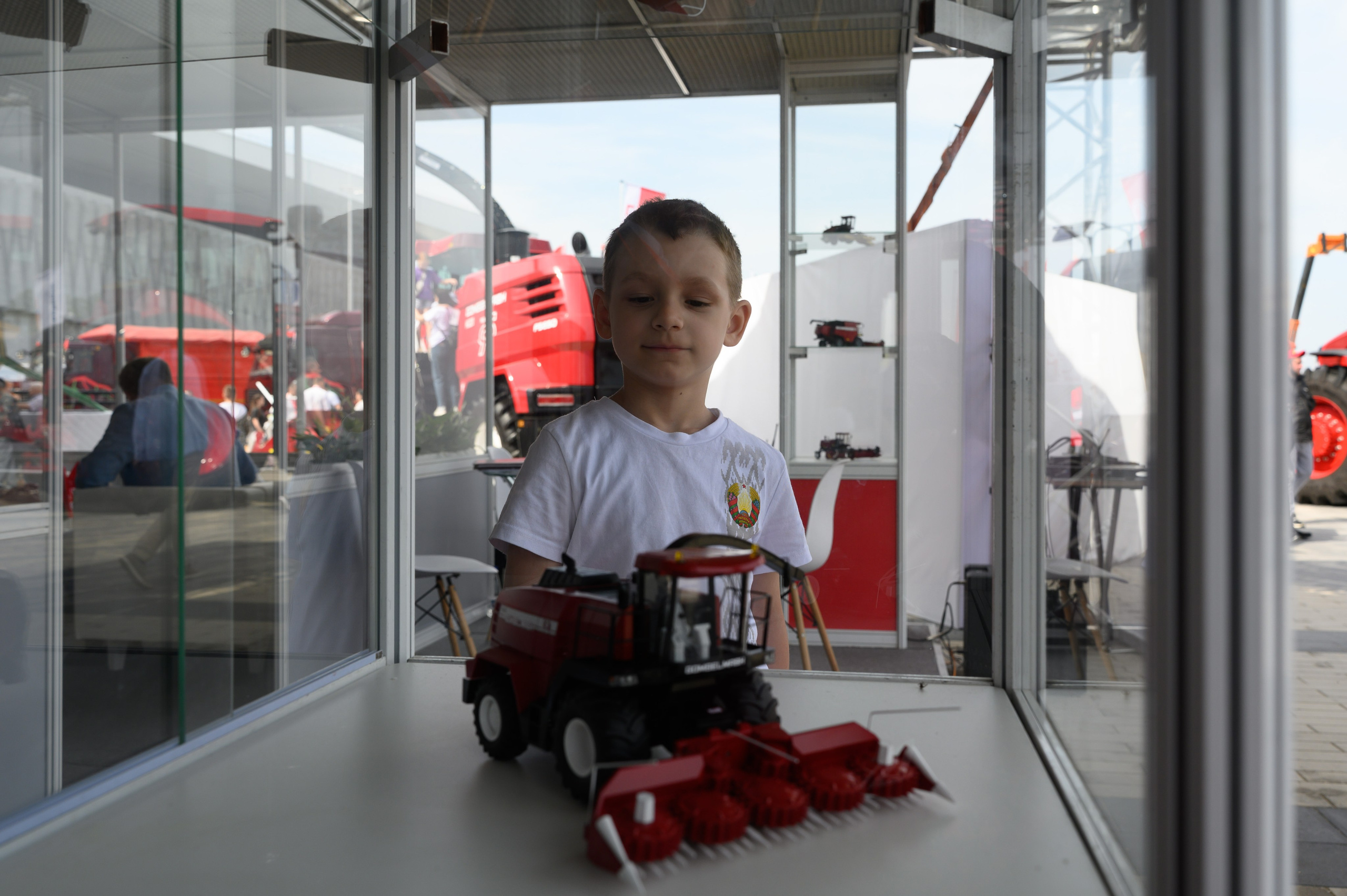 Агровыставка. Фотоуслуги, услуги фотографа, фотографирование важных событий