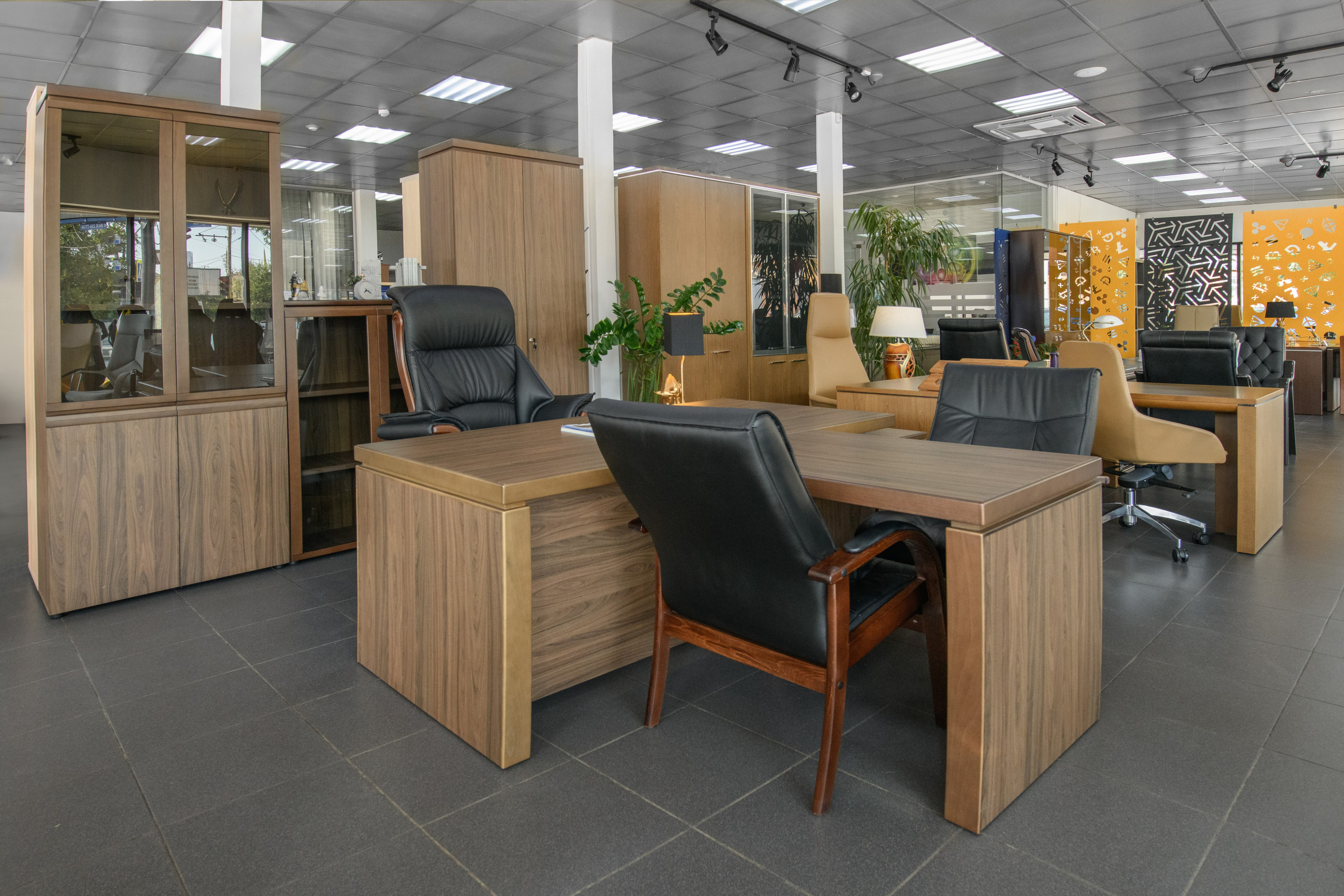 Интерьер мебельного салона Юнитекс. Профессиональная фотосъемка. Ростов-на-Дону